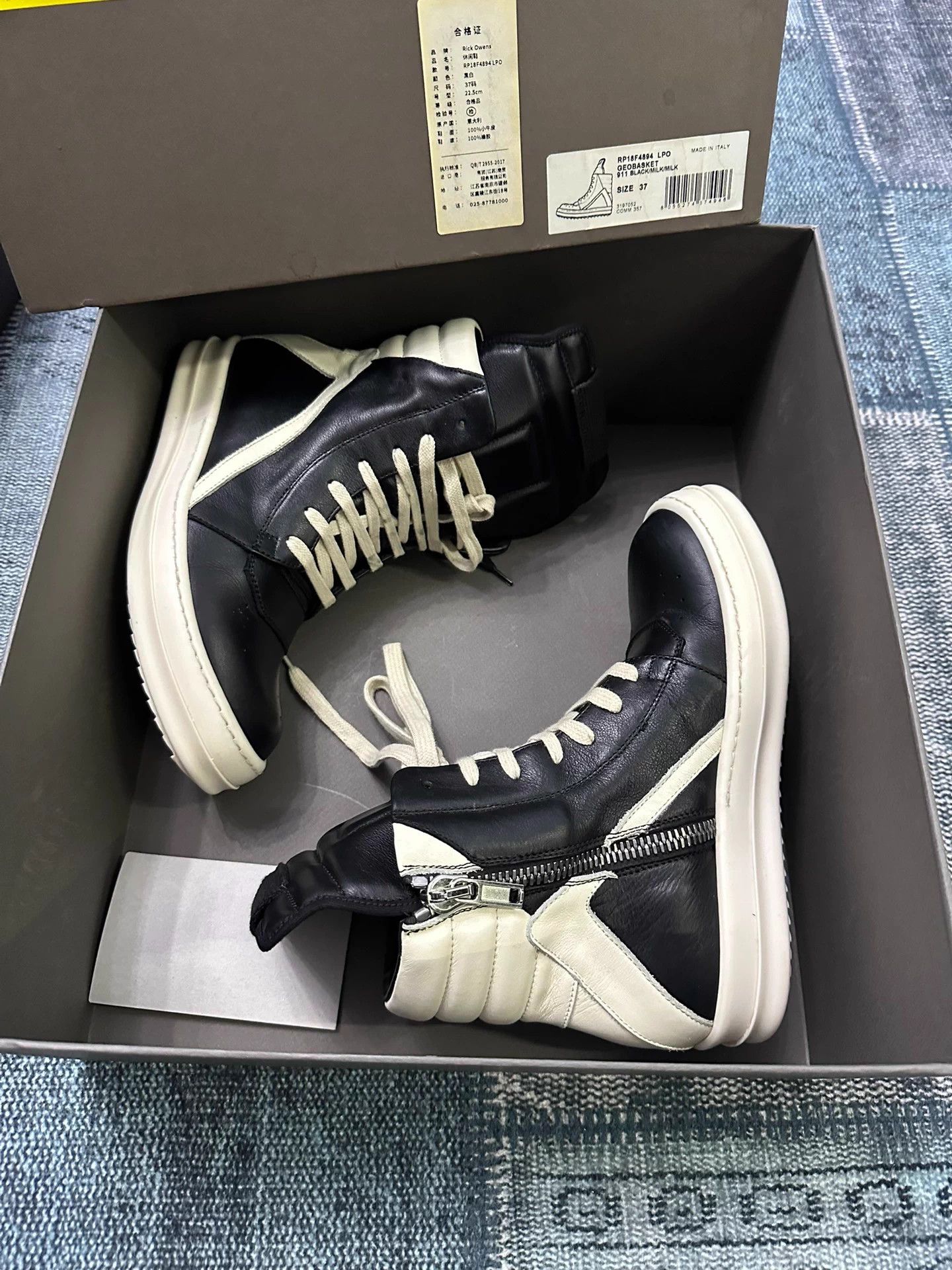 Rick Owens Rick Owens Inverted Triangle 37NM Size US 6.5 / IT 36.5 - 4 Thumbnail