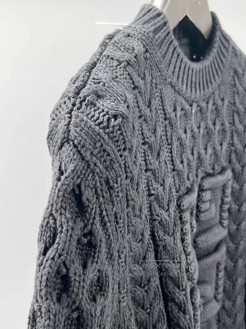 Givenchy Givenchy Men's Knit Sweater (Made in Italy, Chunky Knit, C Size US XS / EU 42 / 0 - 2 Thumbnail