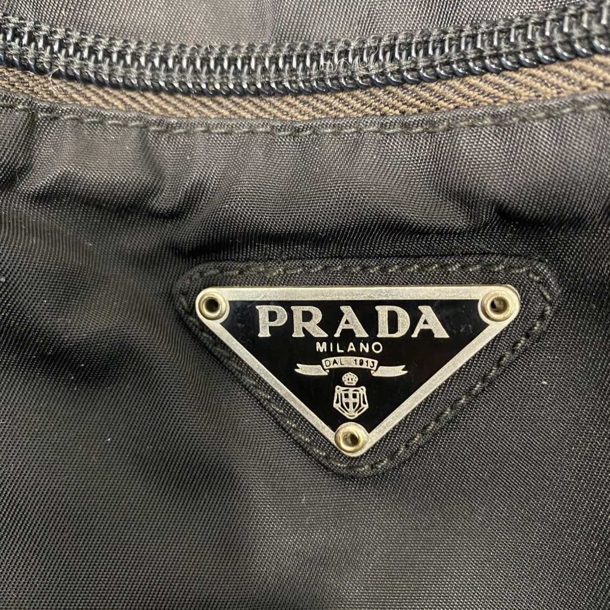 Prada 🔥VINTAGE SLING BAG PRADA MILANO Size ONE SIZE - 17 Thumbnail