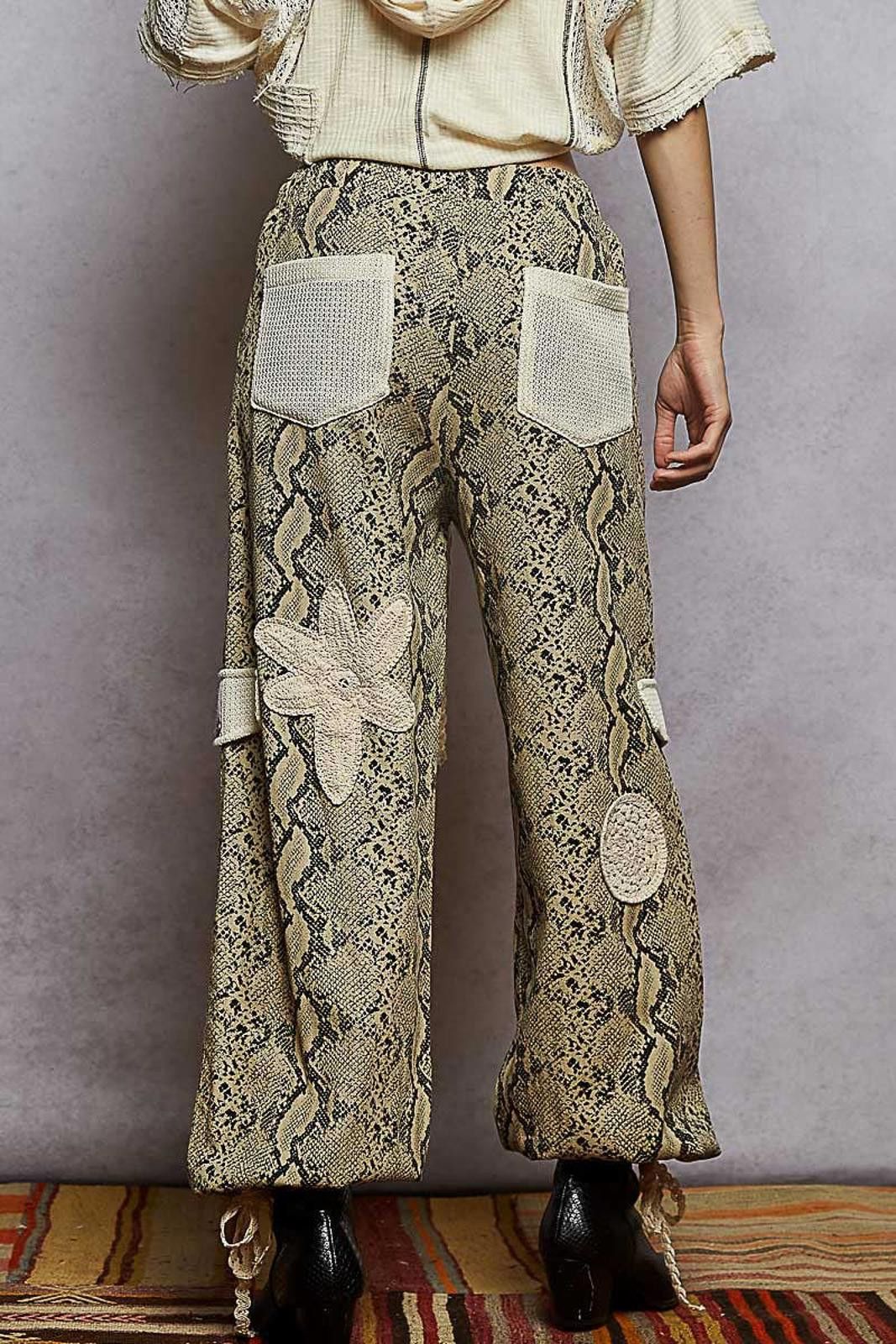 Other POL Pleat Detail Floral Patchwork Cargo Jogger Pants Size 28" / US 6 / IT 42 - 5 Thumbnail