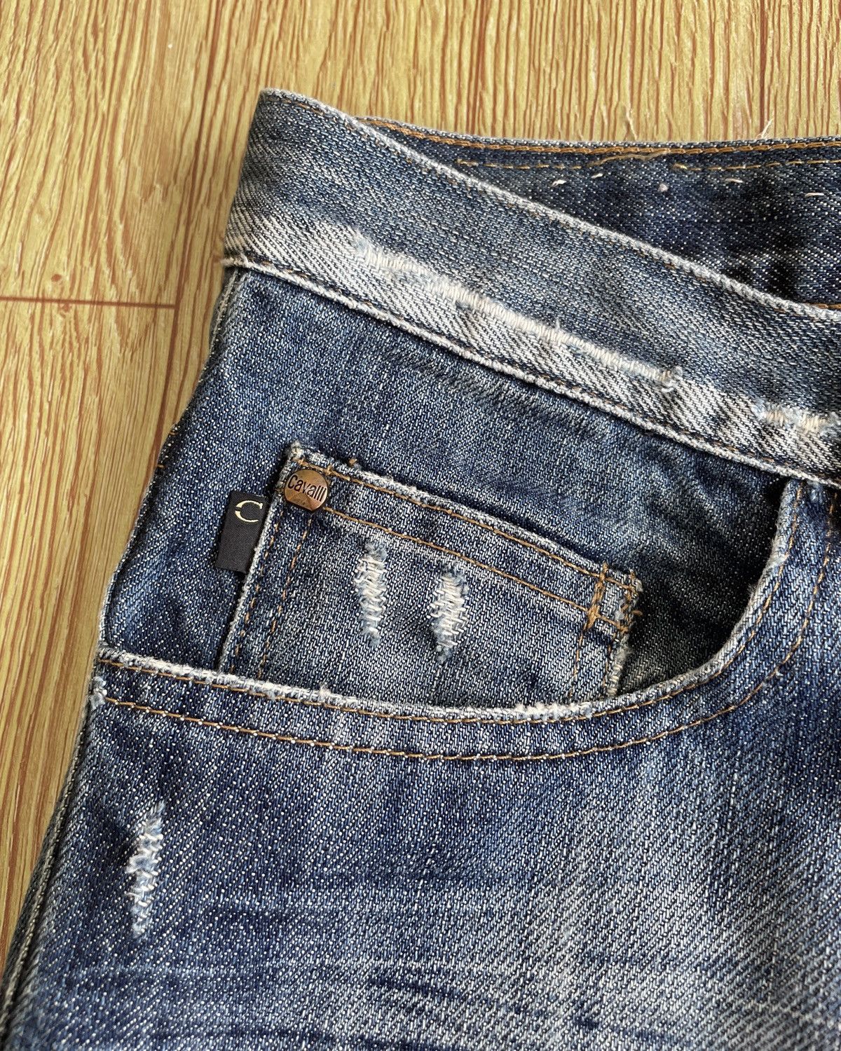 Just Cavalli Rare Design Vintage Brand Just Cavalli Ripped Jeans 2000s Size US 31 - 9 Thumbnail