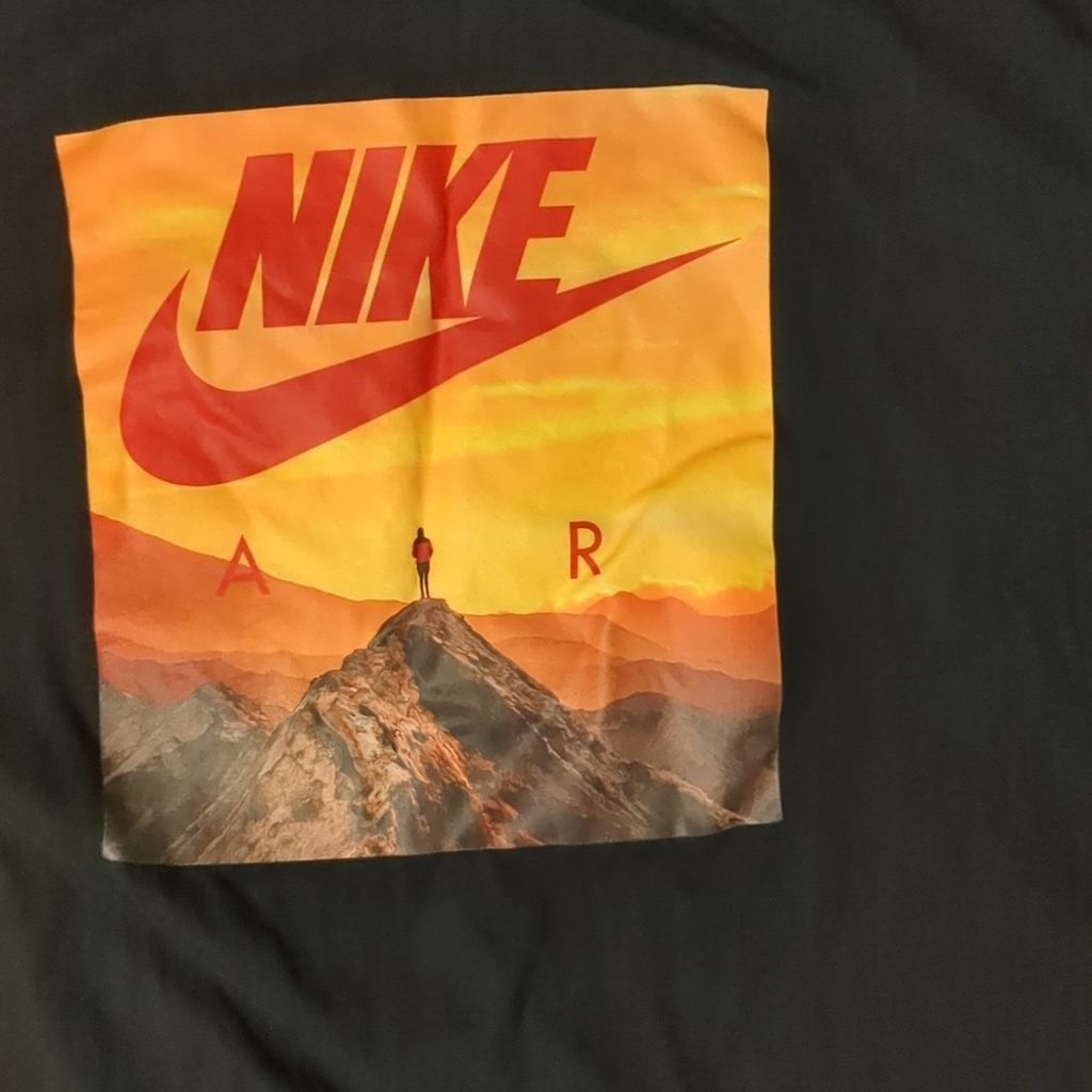 Nike Nike Air tee size XXl Size US XXL / EU 58 / 5 - 2 Thumbnail