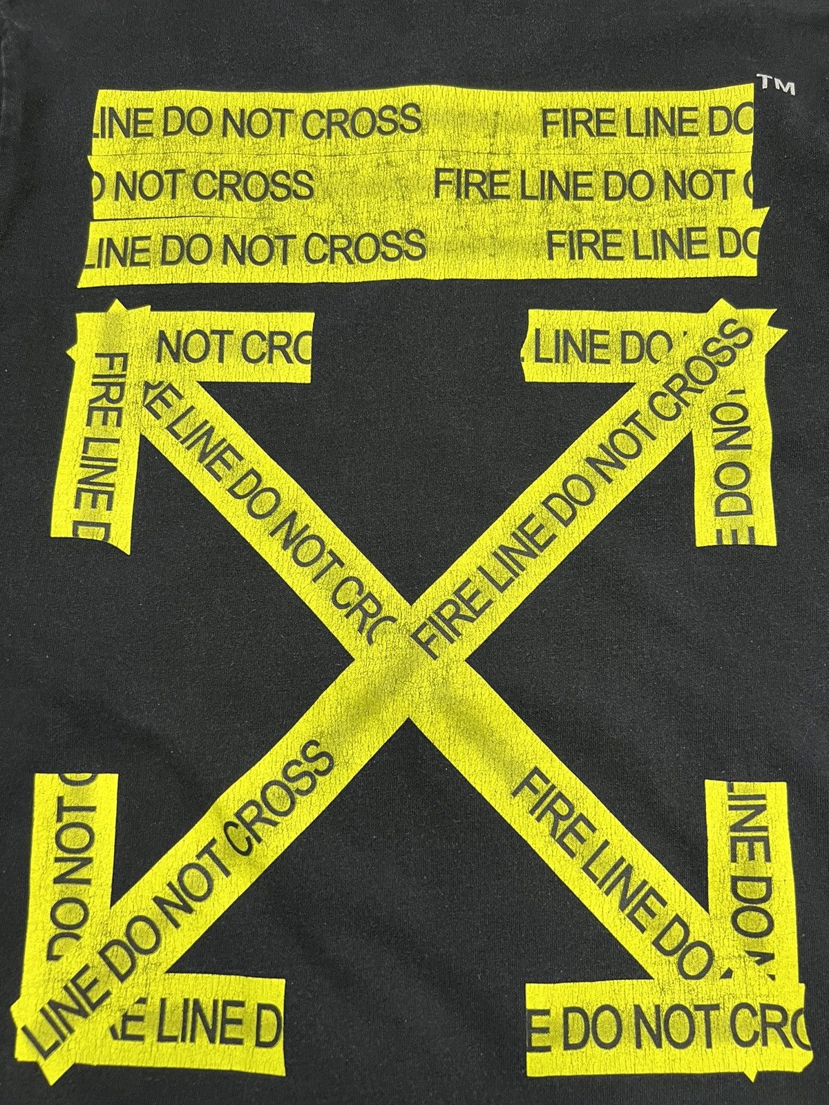 Off-White Off-White - Long Sleeve Firetape Tee Size US S / EU 44-46 / 1 - 13 Thumbnail