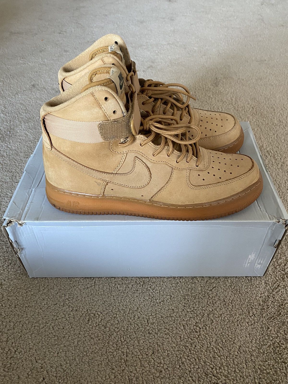 Nike Nike Air Force 1 High Wheat 2015 Size 10 Size US 10 / EU 43 - 1 Thumbnail