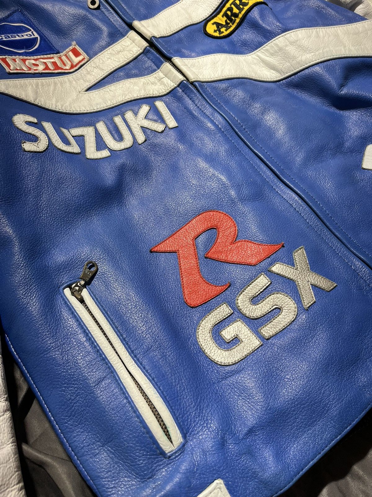Japanese Brand Vintage Suzuki racing MOTO suit big multi Logo real leather Size US XL / EU 56 / 4 - 5 Thumbnail