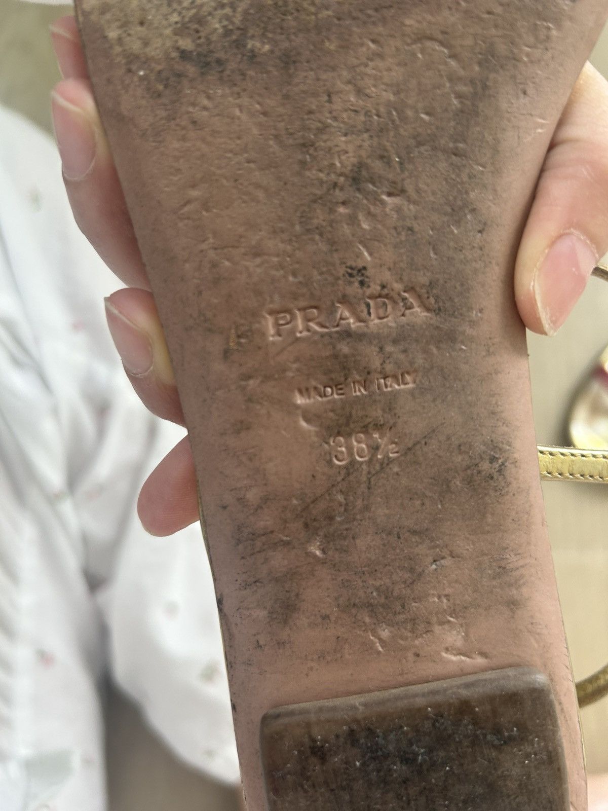 Prada Prada Sandals with Gold leather Base and Pink Bow Size US 8.5 / IT 38.5 - 3 Thumbnail