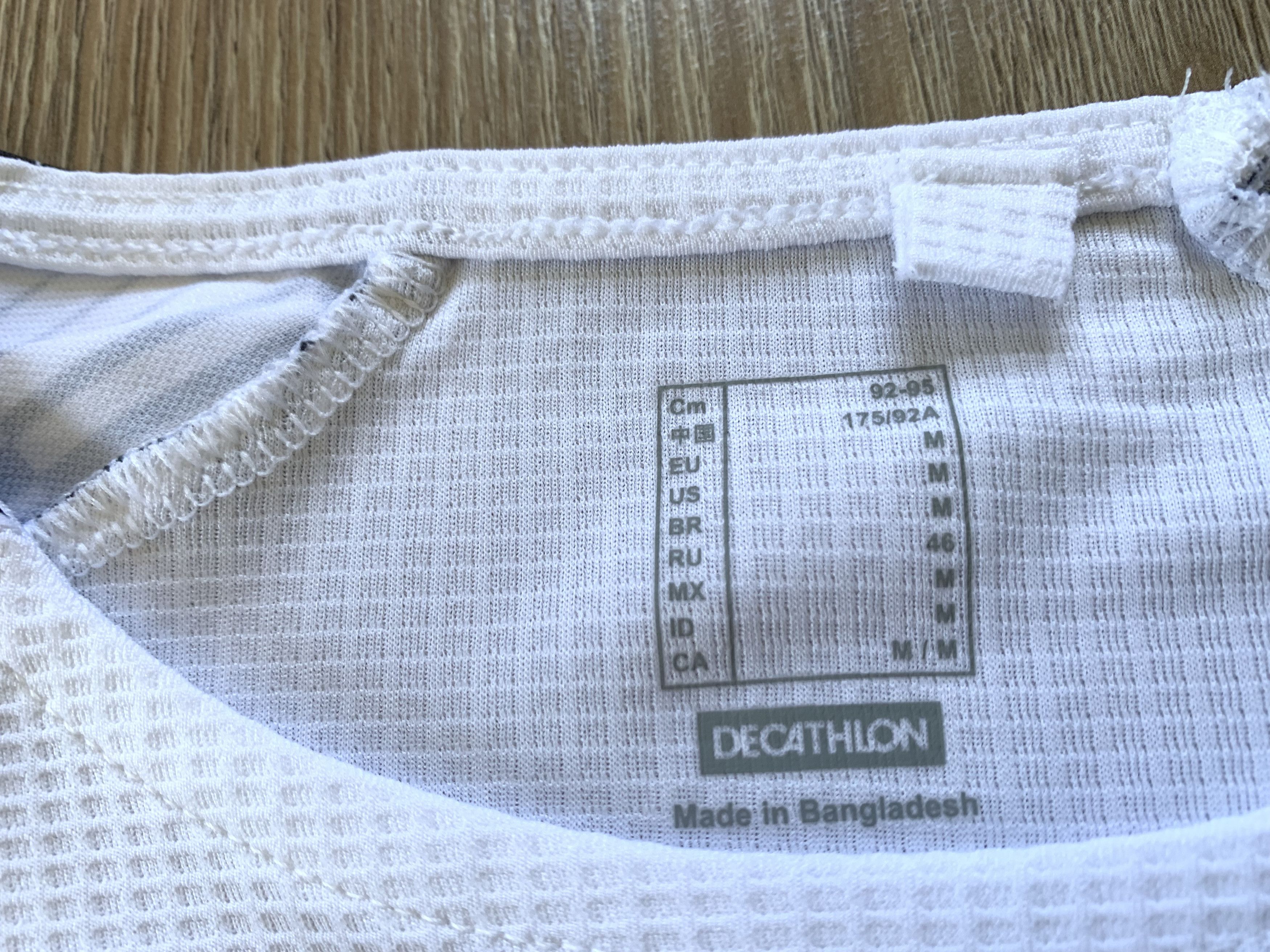 Other Kipsta White Light Training T Shirt Size US M / EU 48-50 / 2 - 6 Thumbnail