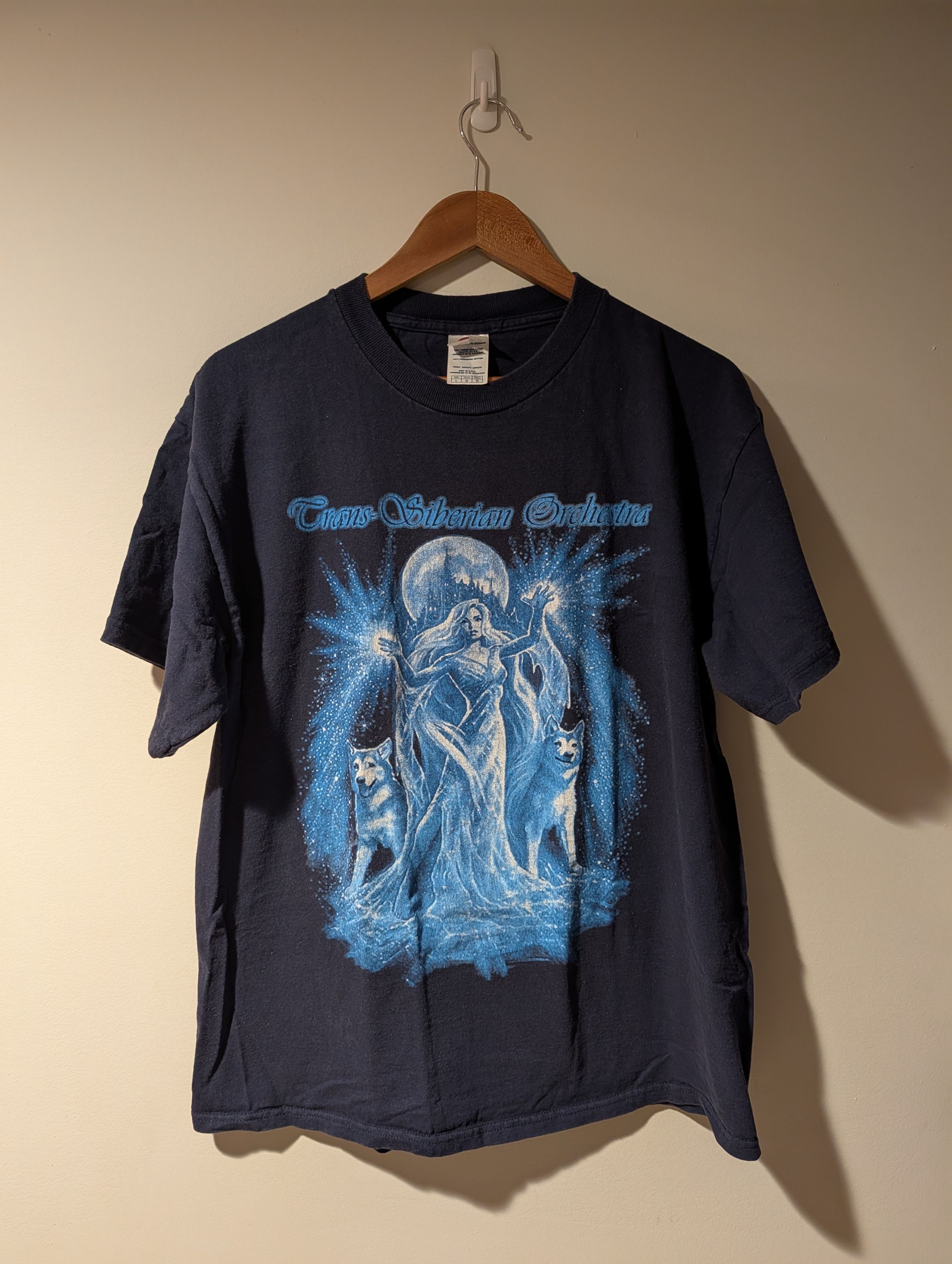 Band Tees Vintage 2006 Trans-Siberian Orchestra Wolf Frost T-Shirt Size US L / EU 52-54 / 3 - 1 Thumbnail