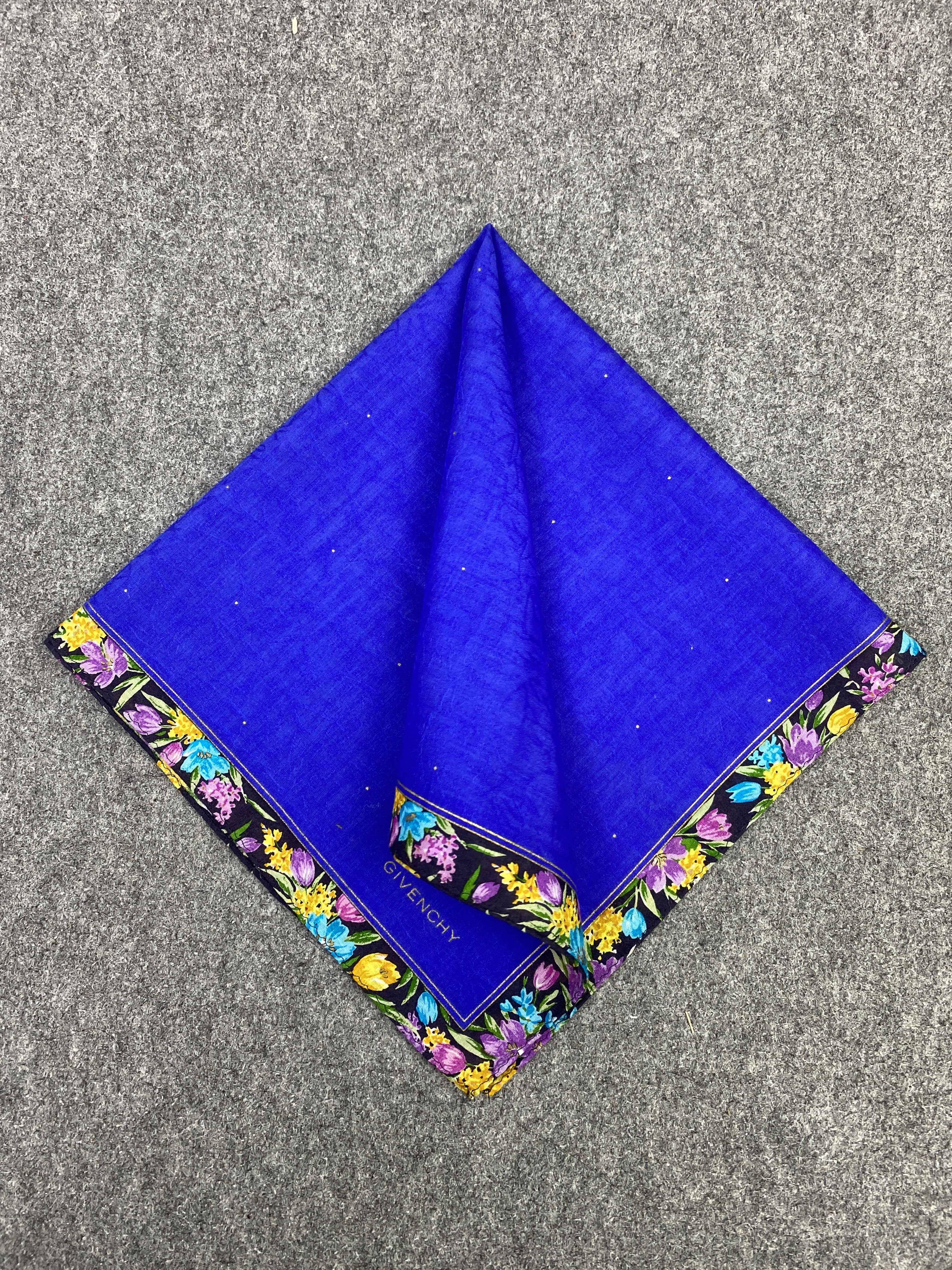 Givenchy Vintage Givenchy Handkerchief / Neckerchief KT0090 Size ONE SIZE - 3 Thumbnail