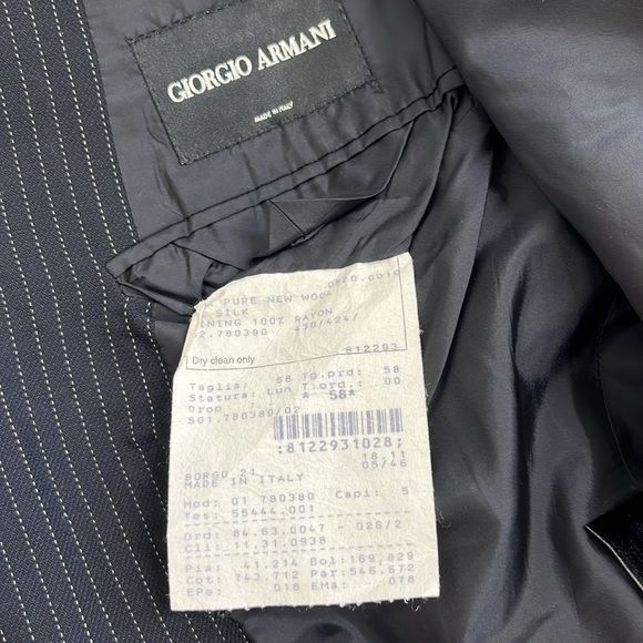Giorgio Armani Giorgio Armani Pinstripe Pure New Wool 2 Pc 3 Button Suit Size 48L - 11 Thumbnail