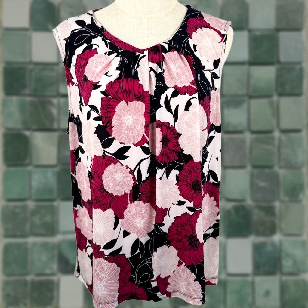 Jones New York VINTAGE Jones New York XL Pull Over Sleeveless Top Floral Pleated Shell 90s Art to Wear Size XL / US 12-14 / IT 48-50 - 1 Thumbnail