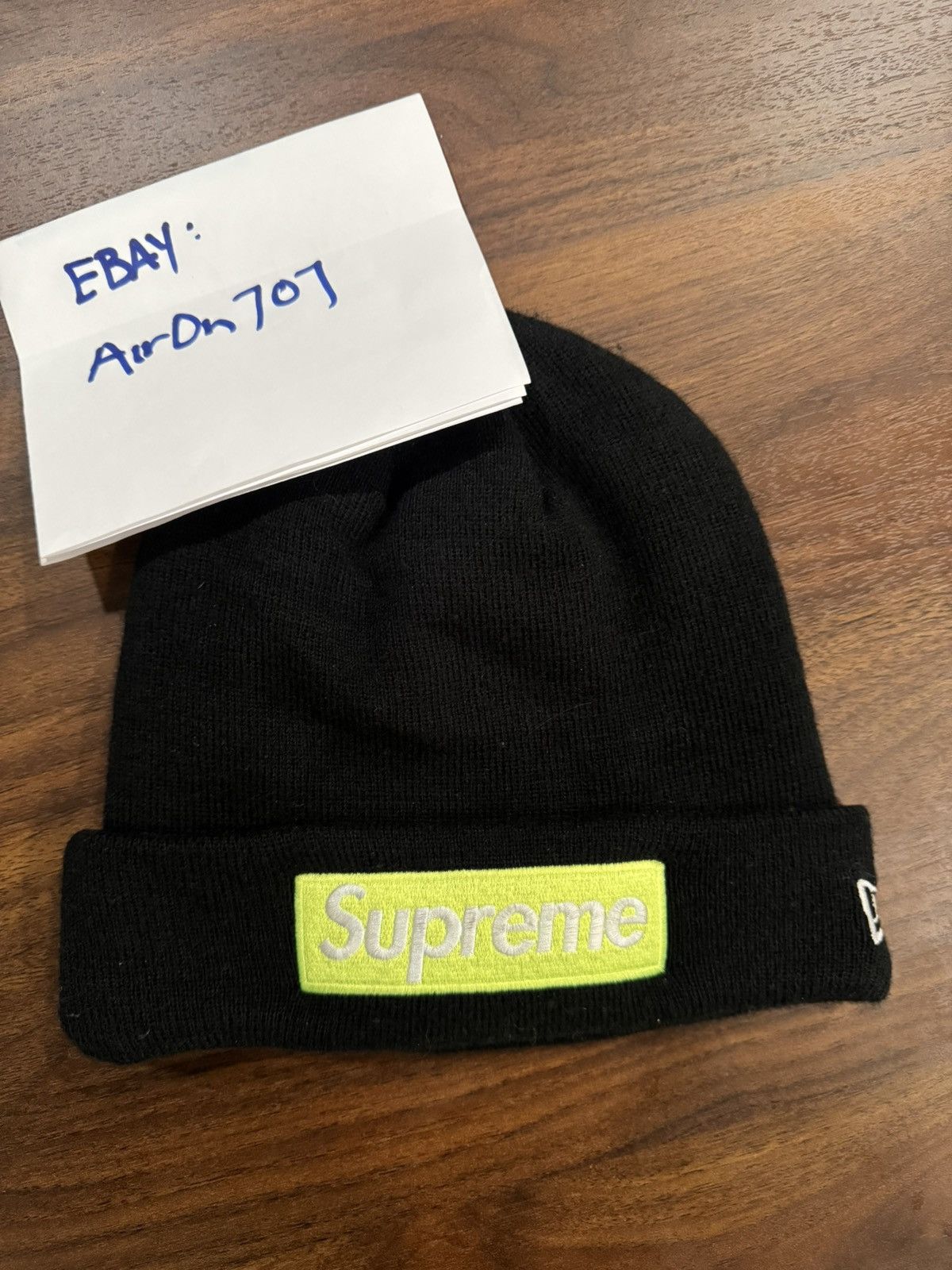 Supreme Supreme Box Logo Beanie FW17 Black Neon Size ONE SIZE - 1 Thumbnail