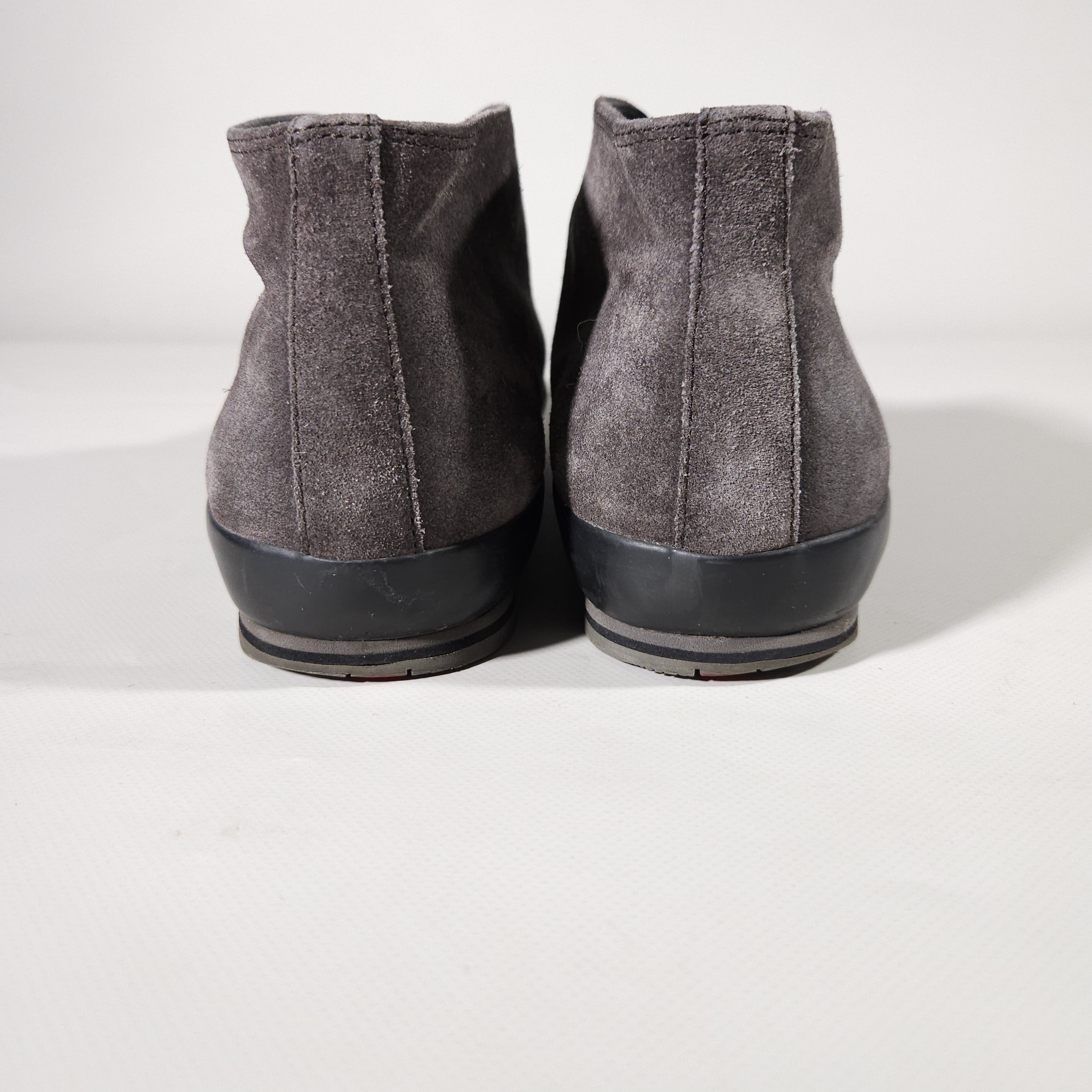 Prada Prada Chukka Boots Suede size UK 7 EUR 41 US 8 Size US 8 / EU 41 - 4 Thumbnail