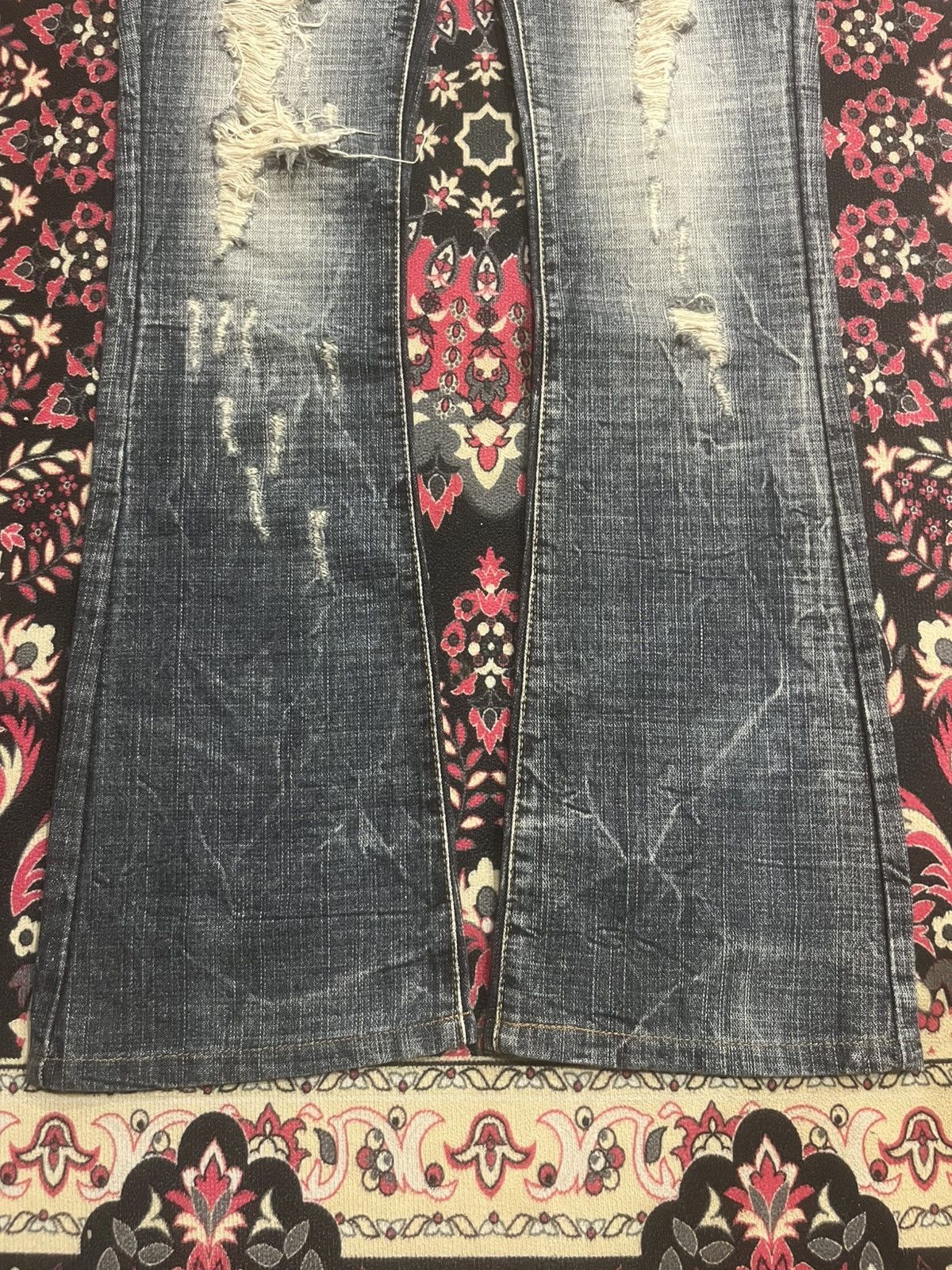 If Six Was Nine Vintage Y2K Japan Maraxia Heavily Destroyed Flare Jeans Size 26" / US 2 / IT 38 - 10 Thumbnail