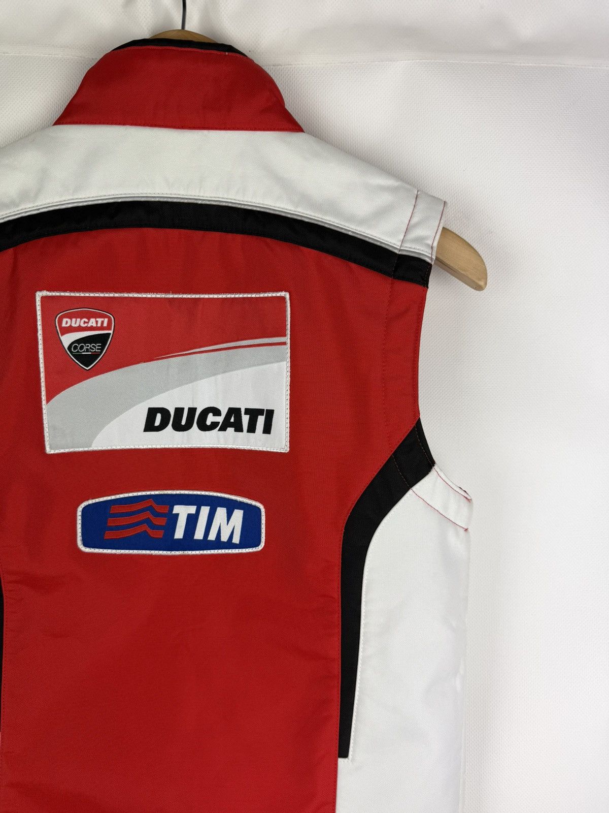 Ducati Ducati Corse Men’s Soft shell Racing Vest Waistcoat Size Xs Size US XS / EU 42 / 0 - 13 Thumbnail