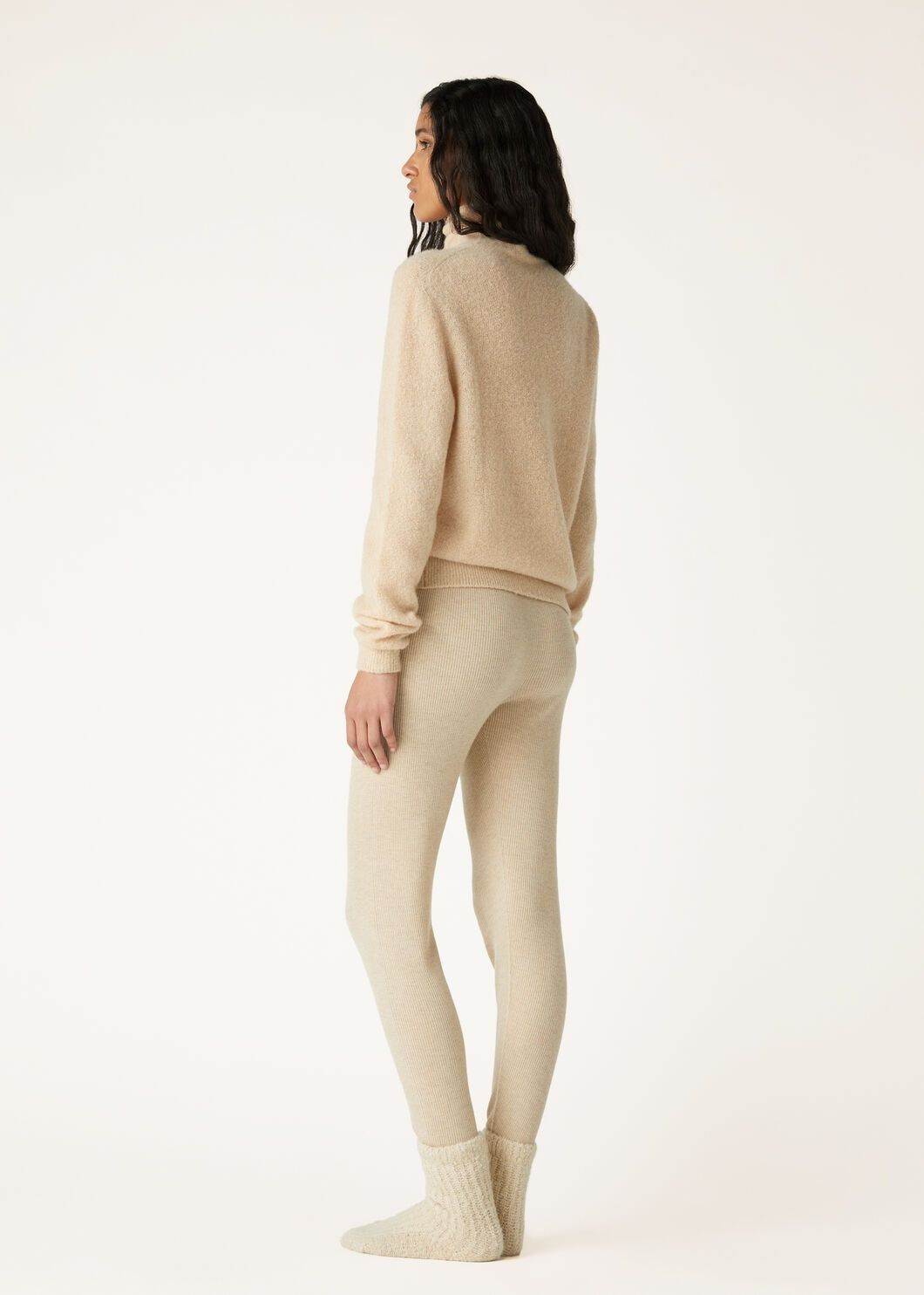 Loro Piana o1w1db10825 FAO4506 Cocooning Turtleneck Sweater in Beige Size L / US 10 / IT 46 - 5 Thumbnail