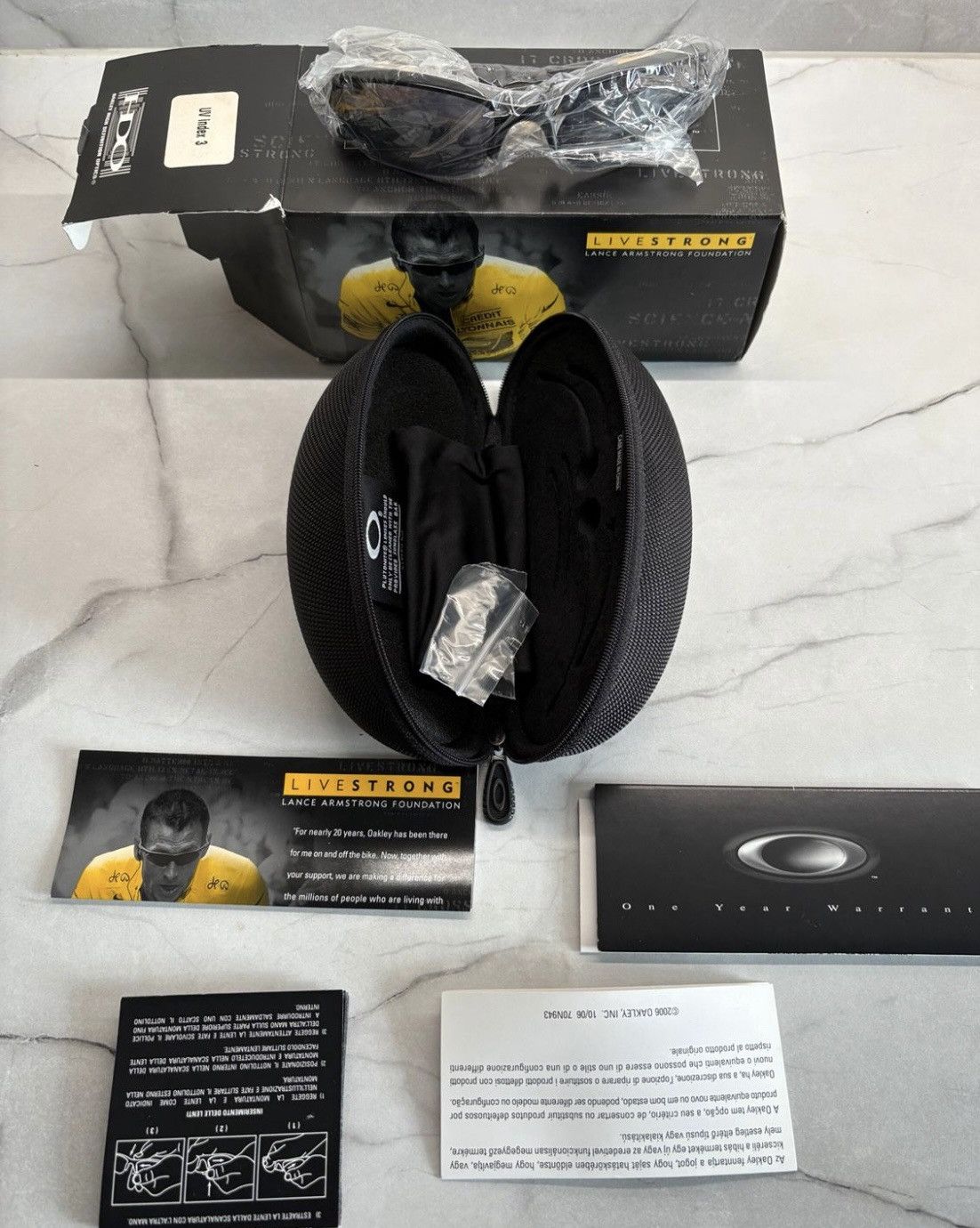 Oakley Oakley Flak Livestrong Size ONE SIZE - 2 Thumbnail