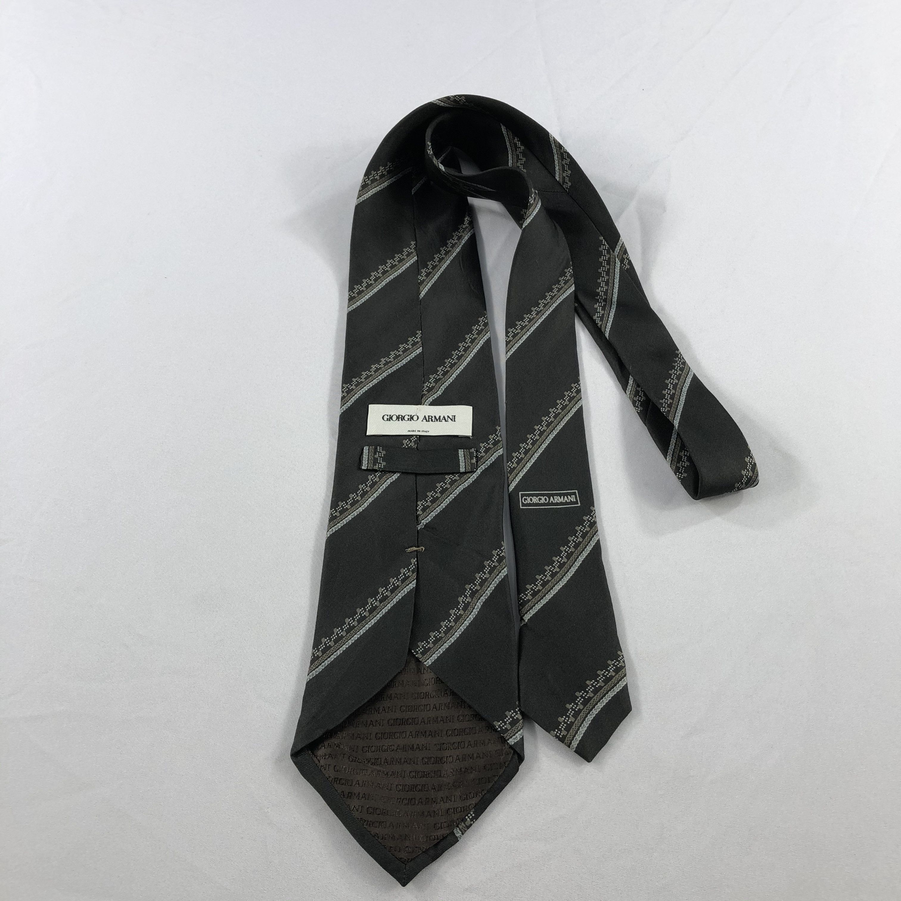 Giorgio Armani × Vintage Giorgio Armani Silk Neck Ties T104 Size ONE SIZE - 2 Thumbnail