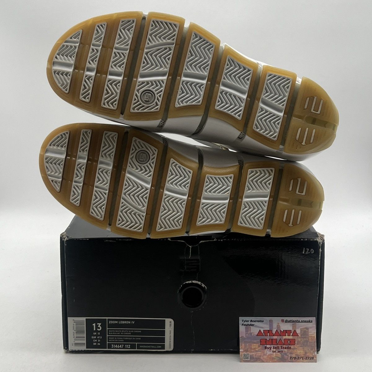 Nike Zoom lebron 4 white chrome Size US 13 / EU 46 - 8 Thumbnail