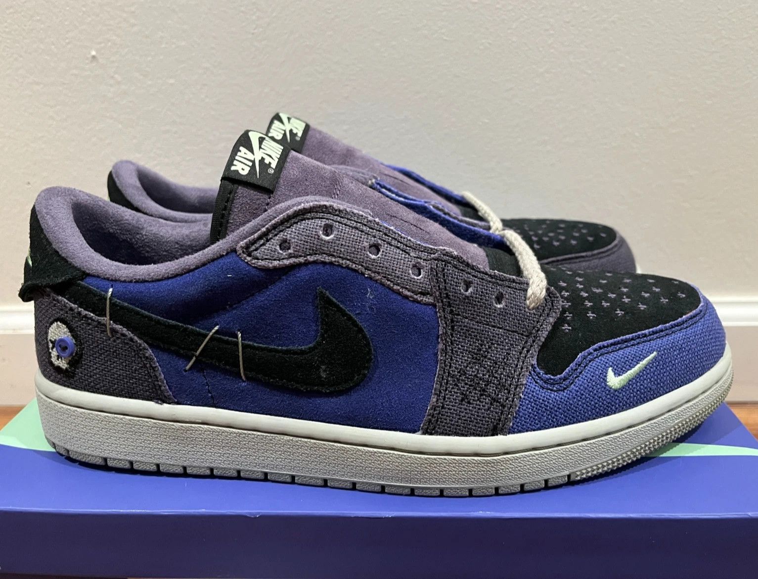 Jordan Brand AIR JORDAN 1 Low Retro Voodoo Size US 10 / EU 43 - 1 Thumbnail