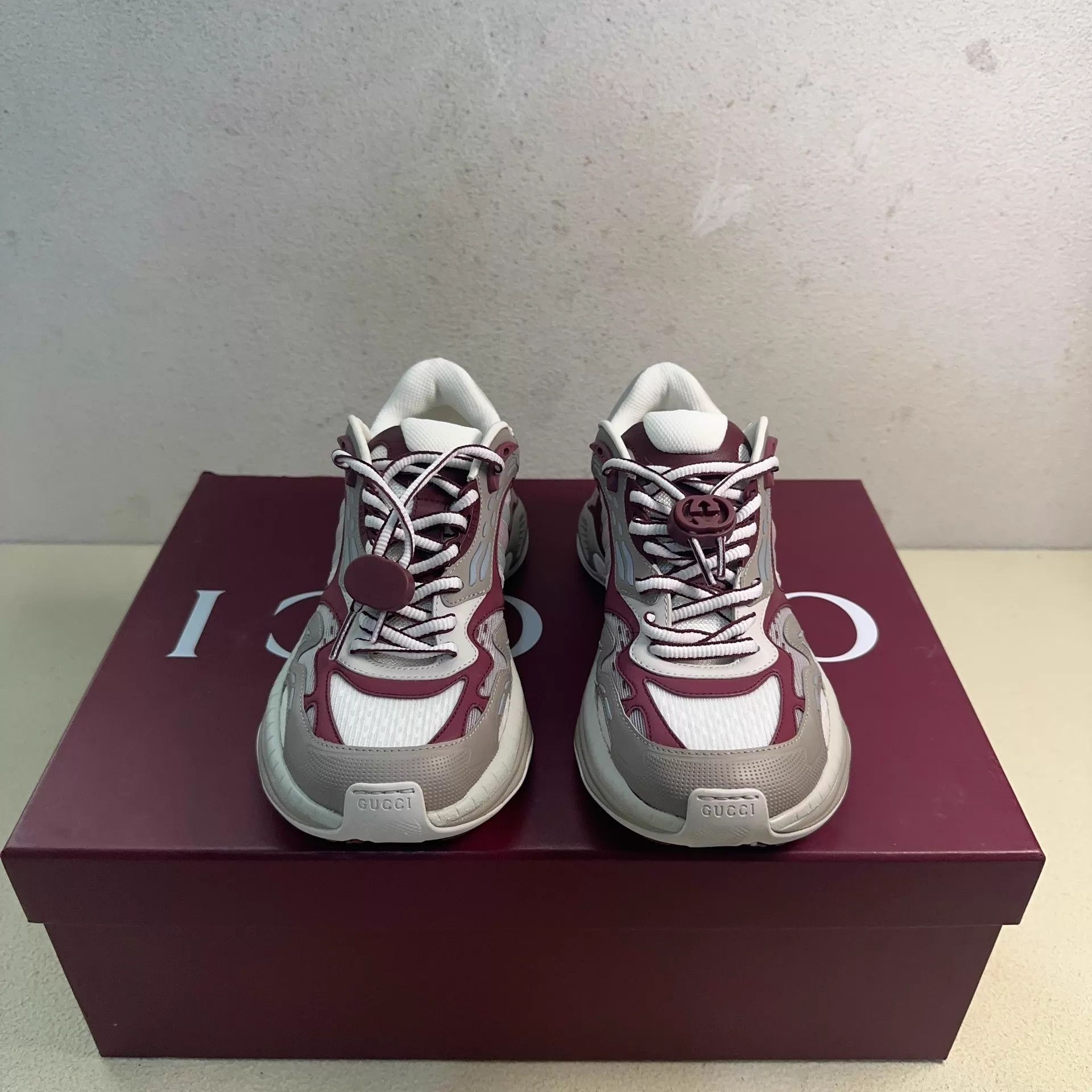 Gucci Gucci 2.0 Dad Sneaker Women's Gray Red Colorblock 37.5 EU Size US 7 / IT 37 - 2 Thumbnail