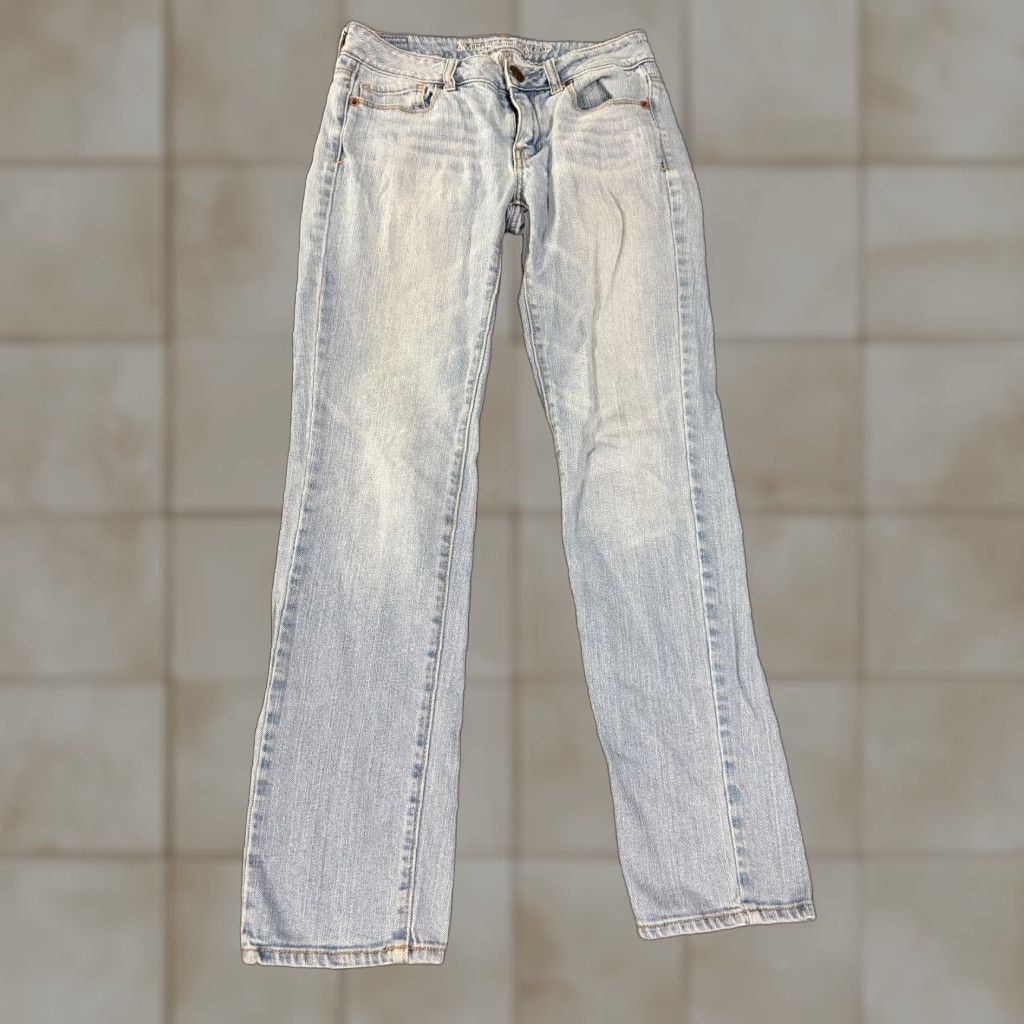 American Eagle Outfitters American Eagle skinny jeans womens 2 light wash denim stretch Size 26" / US 2 / IT 38 - 1 Thumbnail