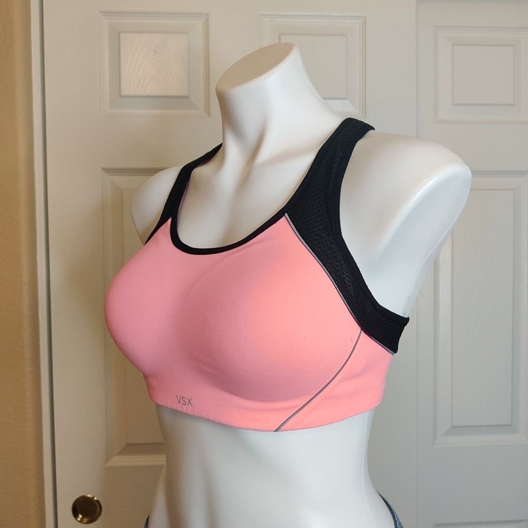Victoria's Secret Victoria's Secret The Standout VSX Sport Bra 34C Size ONE SIZE - 1 Thumbnail