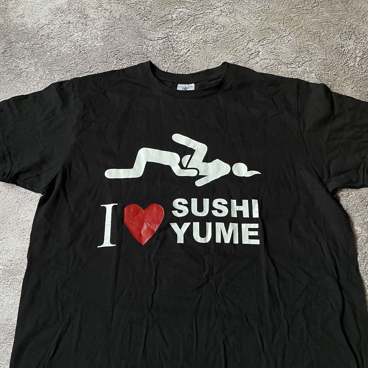 Vintage Vintage Y2K Graphic Tee Sushi Novelty Print Streetwear S Size US S / EU 44-46 / 1 - 4 Thumbnail