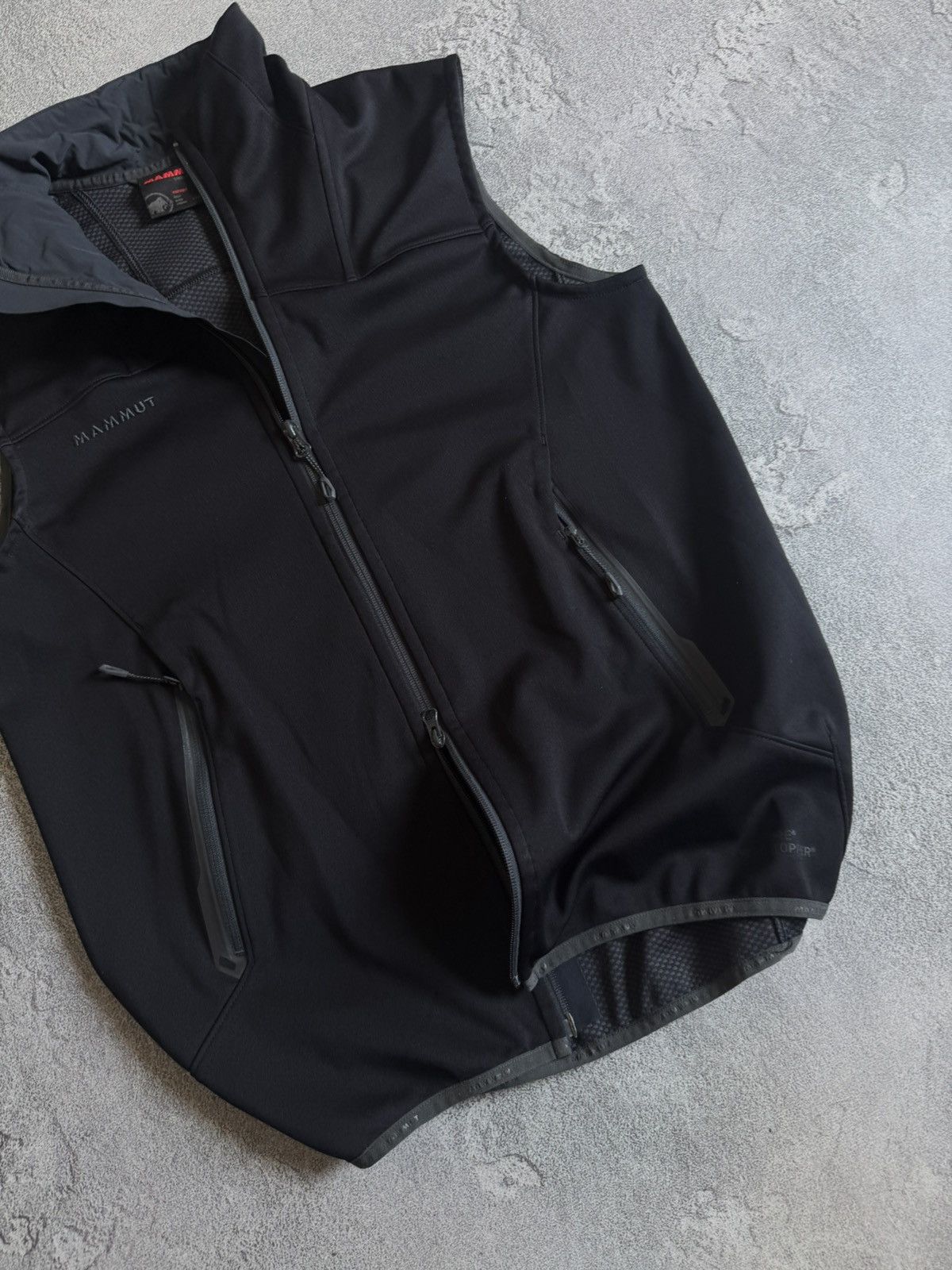 Mammut Mammut L outdoor zip Softshell vest jacket windstopper Size US L / EU 52-54 / 3 - 3 Thumbnail
