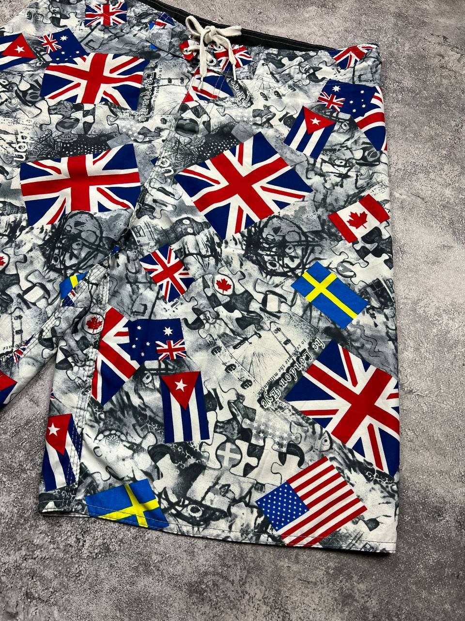 Quicksilver Vintage Quicksilver Swim Shorts Printed Flag Y2K 90S Surfing Size US 36 / EU 52 - 3 Thumbnail