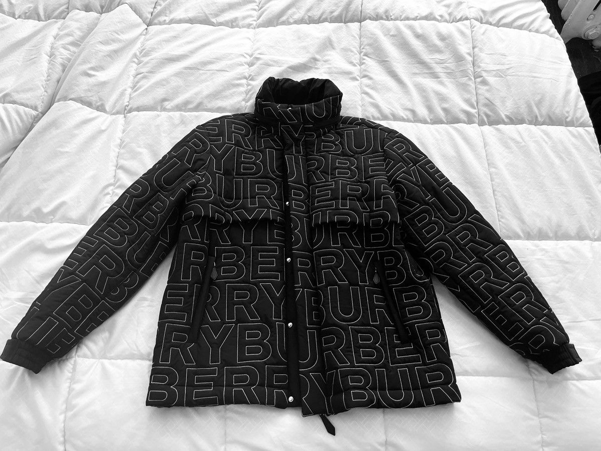Burberry Burberry Embroidered Logo Packaway Hood Stretch Nylon Jacket Size US M / EU 48-50 / 2 - 1 Thumbnail