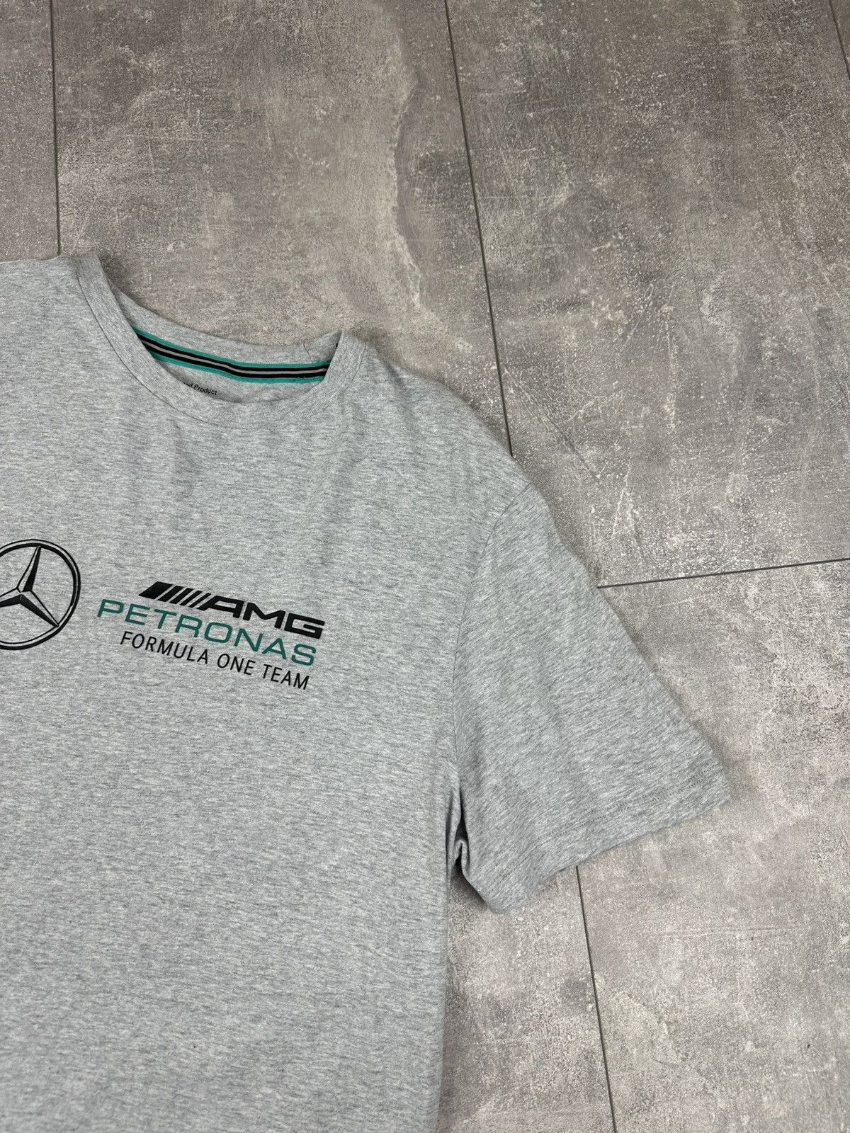 Mercedes-Benz Mercedes-Bens Formula One AMG Petronas T-Shirt Size US L / EU 52-54 / 3 - 4 Thumbnail