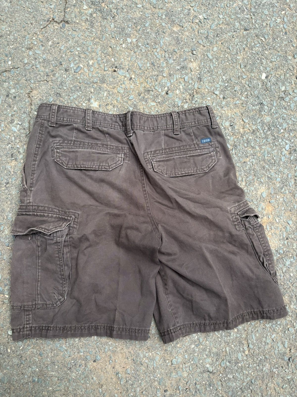 Izod Brown izod cargo shorts Size US 32 / EU 48 - 1 Thumbnail