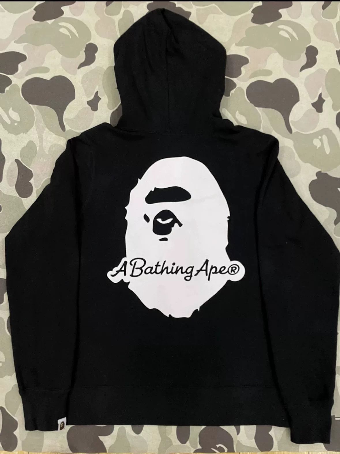 Bape Bape Shark Sweatshirt Pullover Size US M / EU 48-50 / 2 - 1 Thumbnail