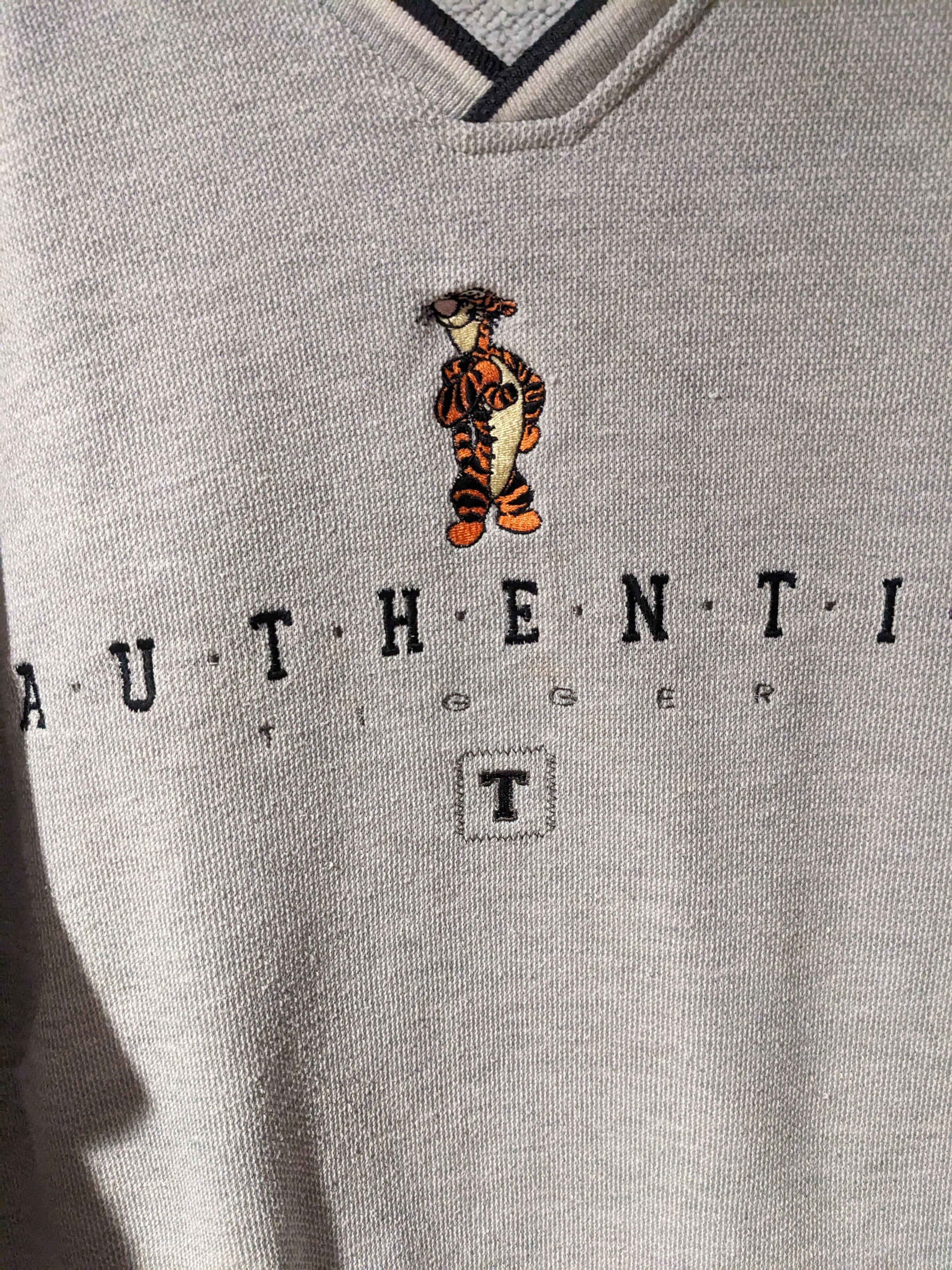 Disney × Vintage Vintage 90s Winnie the Pooh Tigger Gray Large Sweatshirt Size US L / EU 52-54 / 3 - 2 Thumbnail
