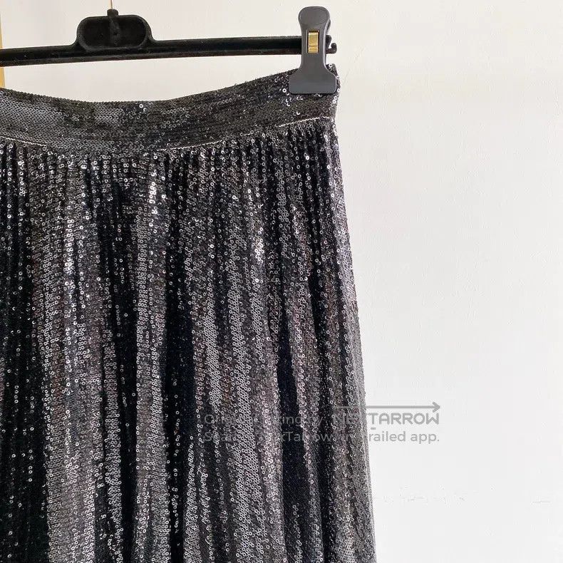 Valentino Valentino Dark sequin skirt Size M / US 6-8 / IT 42-44 - 4 Thumbnail