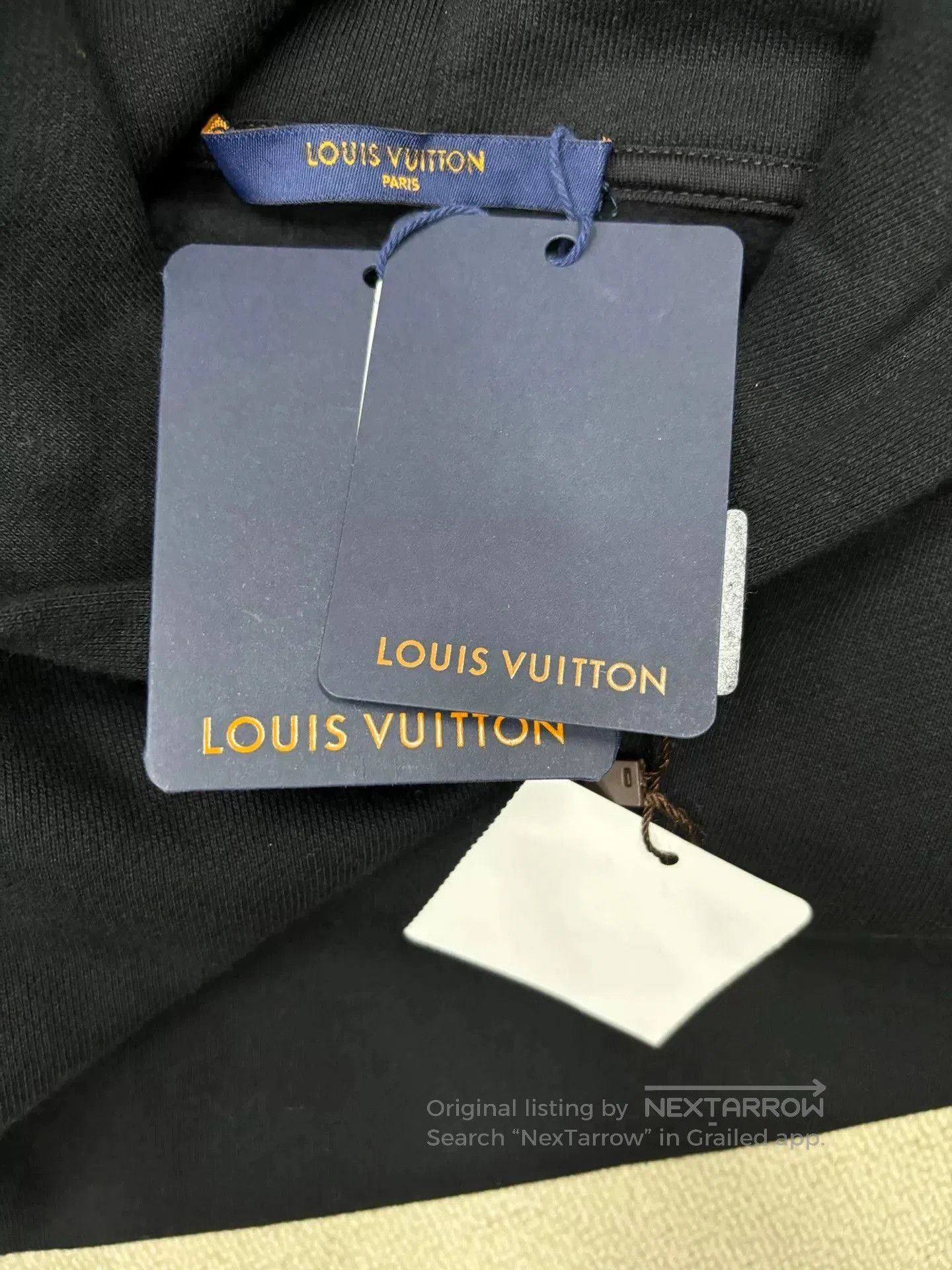 Louis Vuitton black hooded sweatshirt from louis vuitton. Size US S / EU 44-46 / 1 - 6 Thumbnail