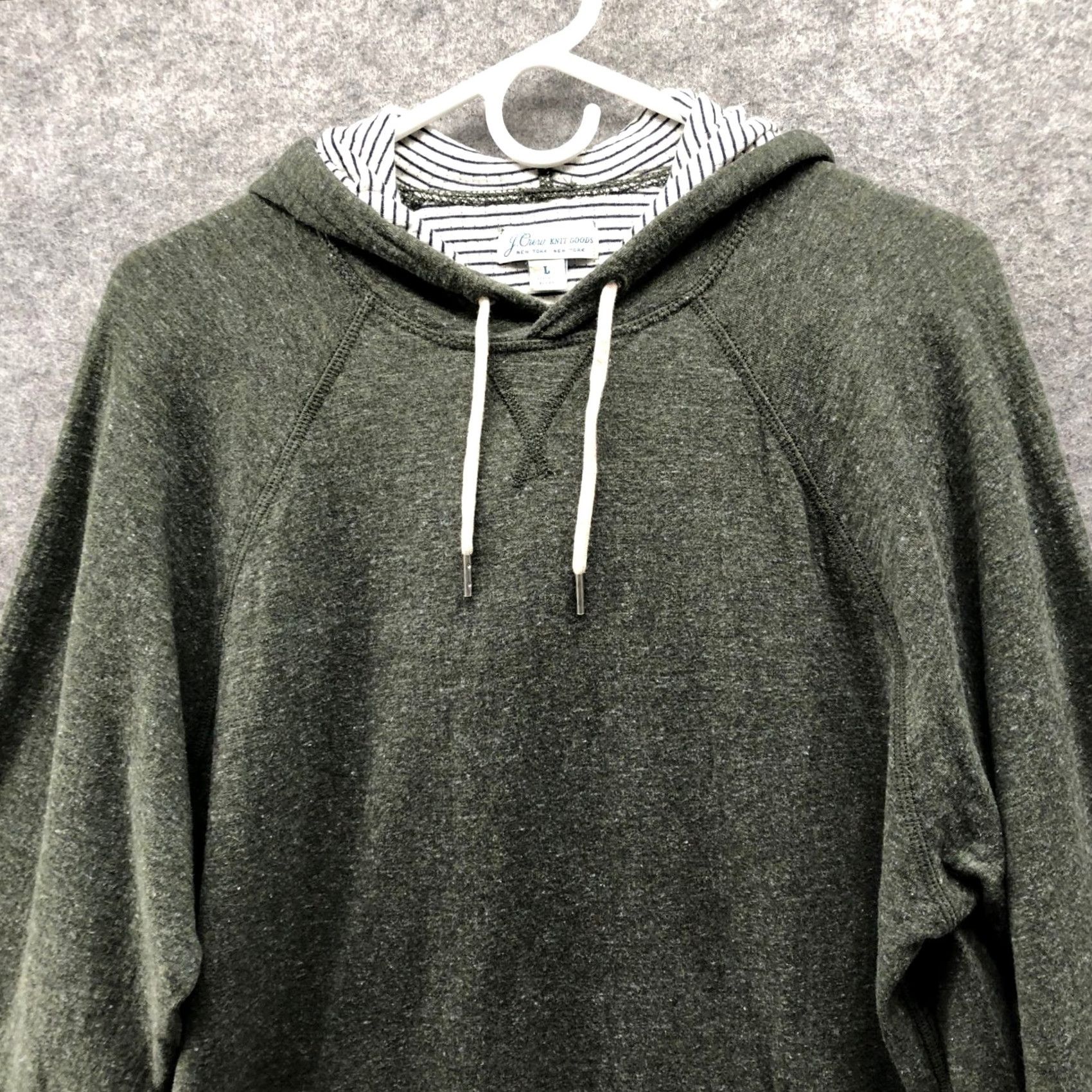 J.Crew J. Crew Hoodie Mens L Olive Green 100% Cotton Double Knit Pullover Size US L / EU 52-54 / 3 - 5 Thumbnail