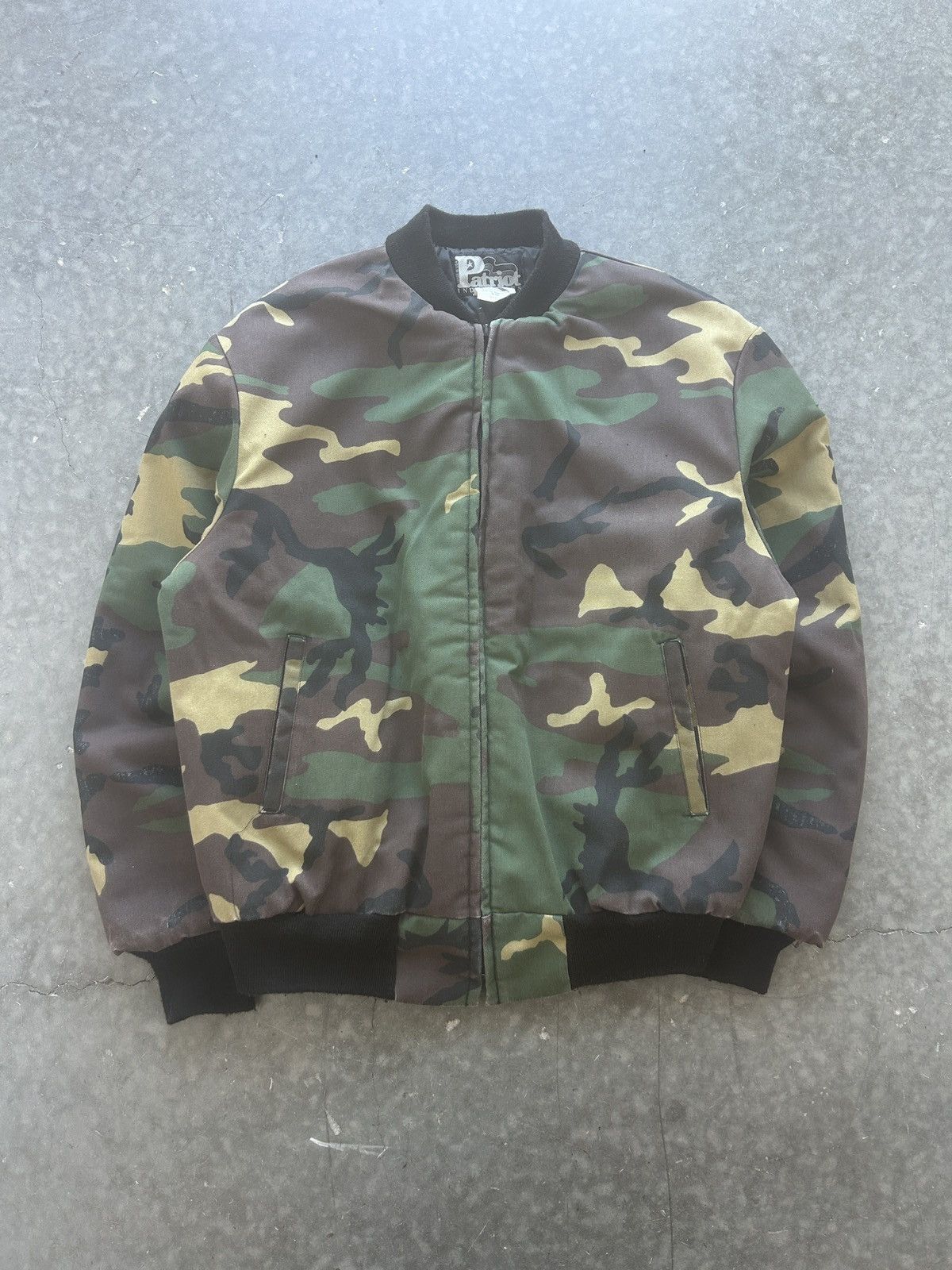 Vintage Vintage 90s Camo Bomber Jacket Size US L / EU 52-54 / 3 - 1 Thumbnail