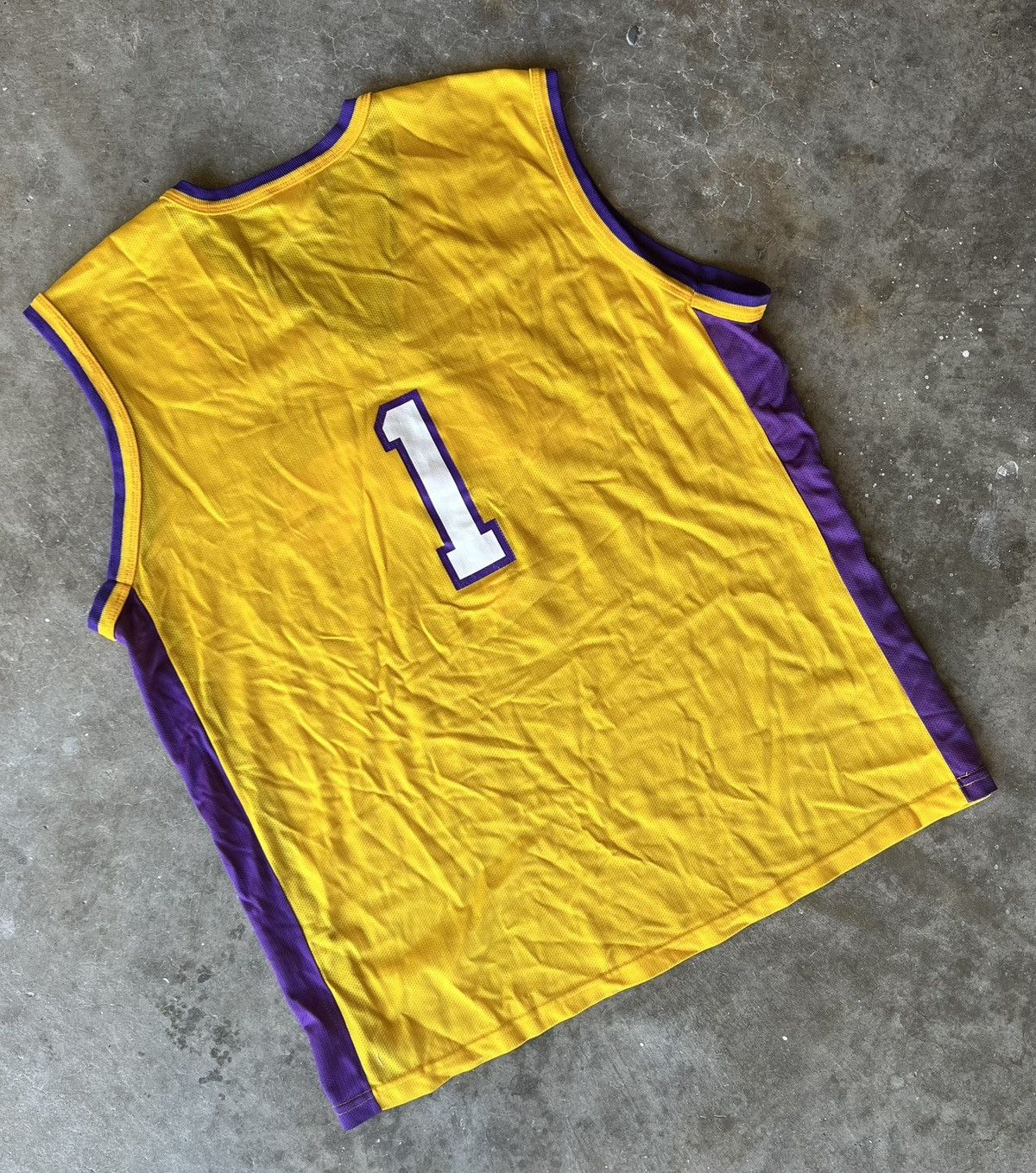 Champion × NBA × Vintage Los Angeles Lakers Basketball Jersey by Champion Size 44 Size US L / EU 52-54 / 3 - 4 Thumbnail