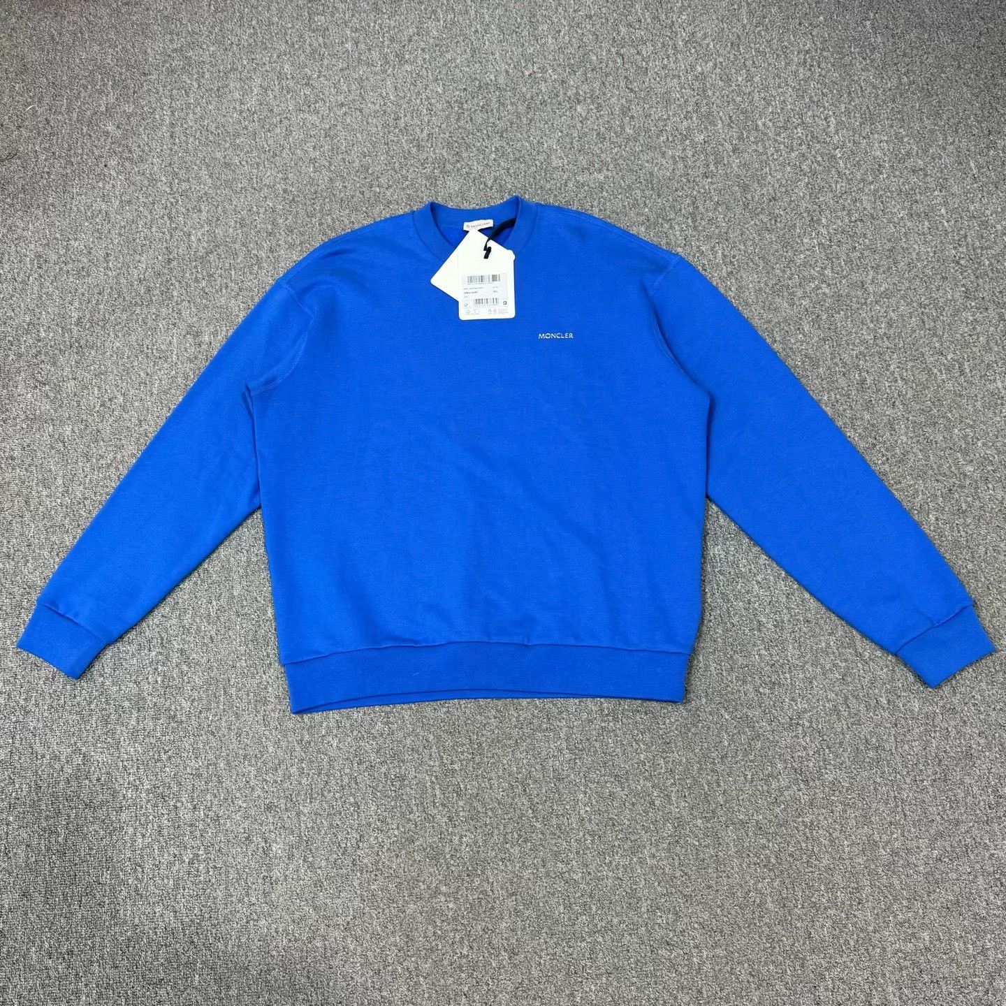 Moncler Moncler Blue Chest Logo Long-Sleeve Sweatshirt Size US L / EU 52-54 / 3 - 1 Thumbnail