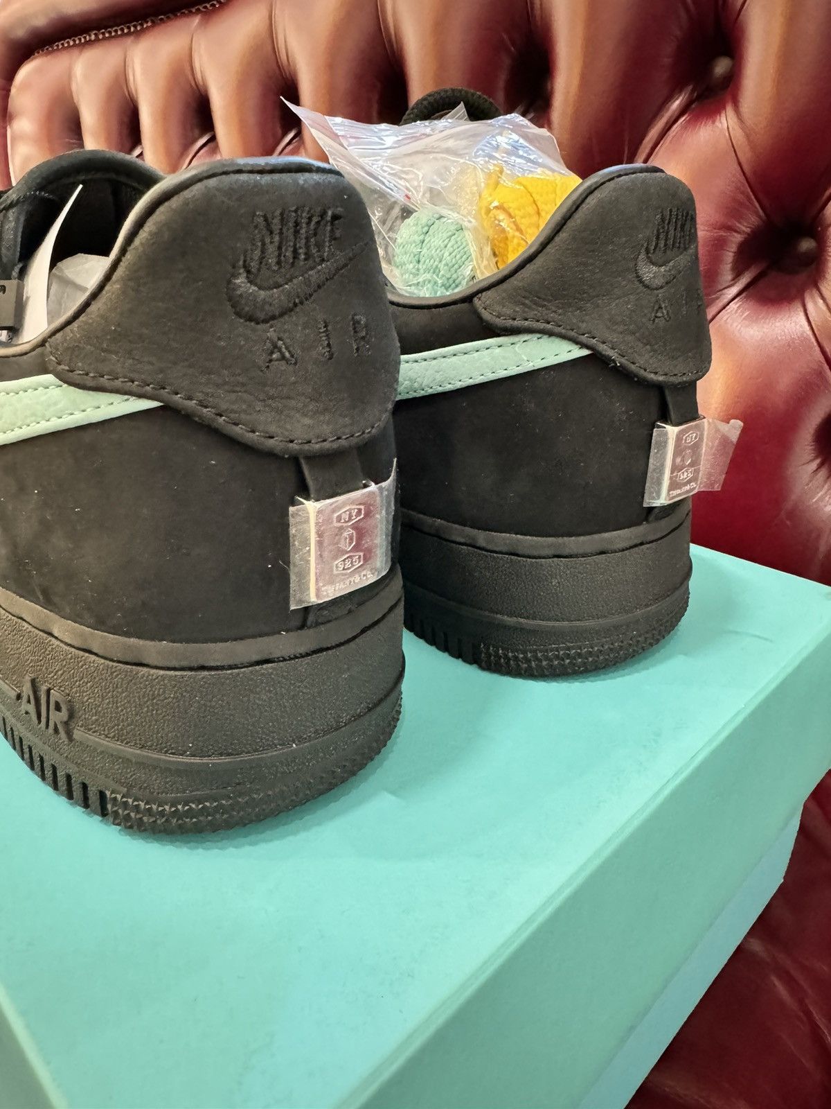 Nike × Tiffany & Co. Nike air force 1 low Tiffany & Co 1837 Size US 10 / EU 43 - 2 Thumbnail