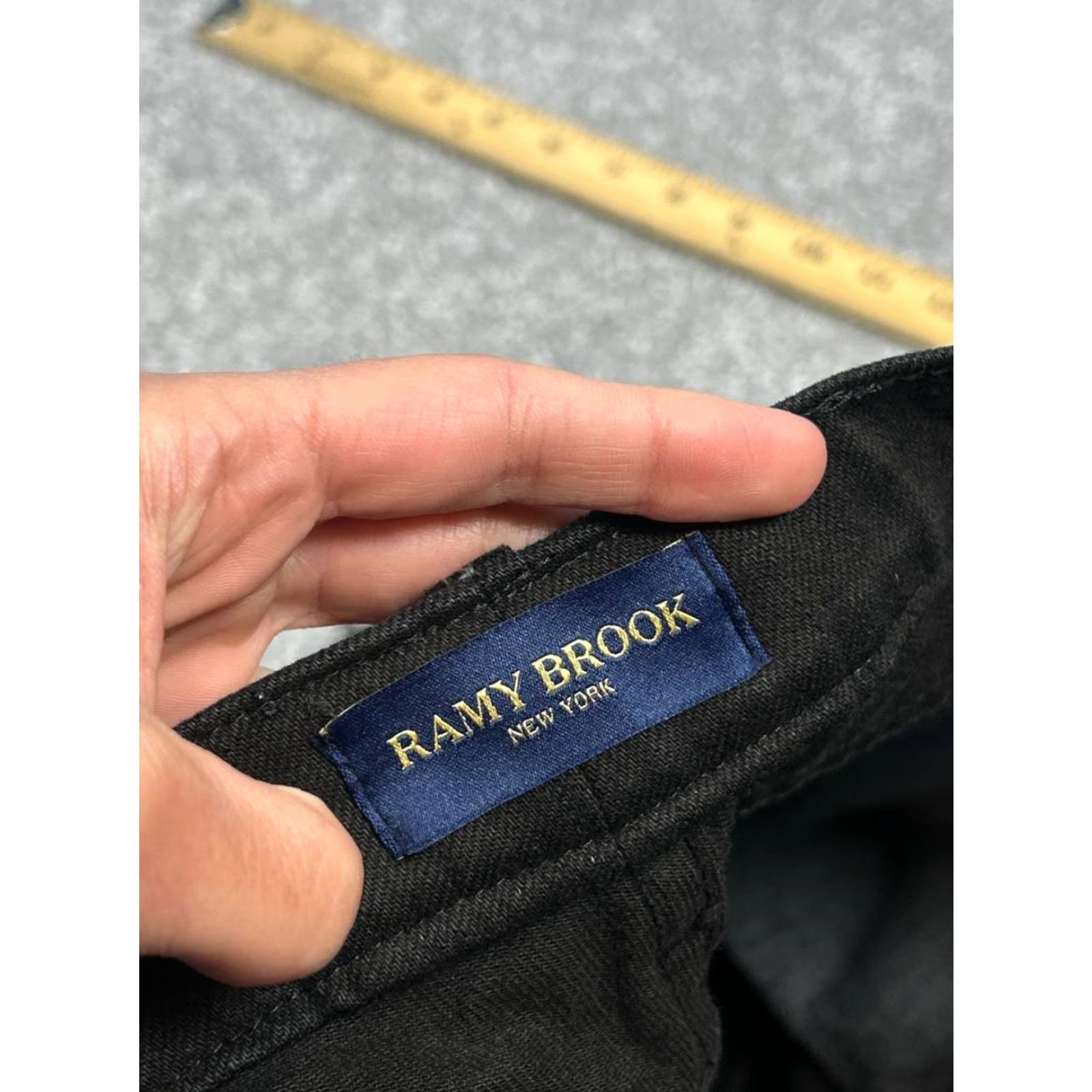 Ramy Brook Ramy Brook Christa Boyfriend Shorts Womens 31 Black Denim Mid Rise Fringe Hem Denim Shorts Black Womens 31 Jeans Ramy Brook Size 24" / US 00 / IT 34 - 7 Thumbnail