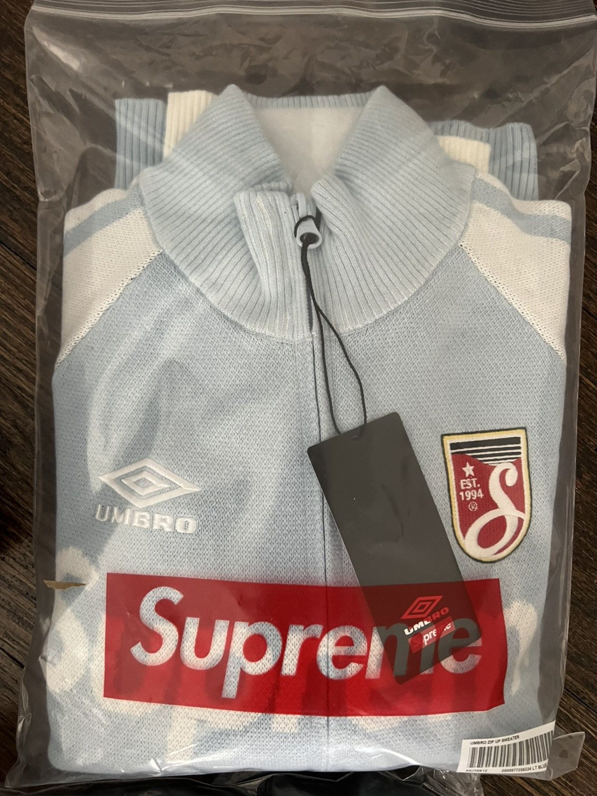 SUPREME X UMBRO】ZIP UP SWEATER LIGHT BLUE - 25SS Supreme x Umbro