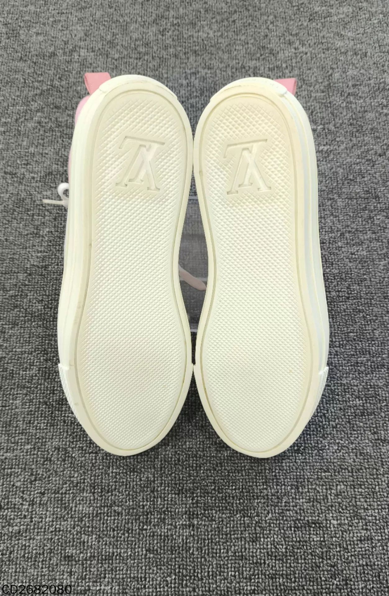 Louis Vuitton LV pink all-over logo hi-top canvas sneakers 37.5 Size US 7 / IT 37 - 6 Thumbnail
