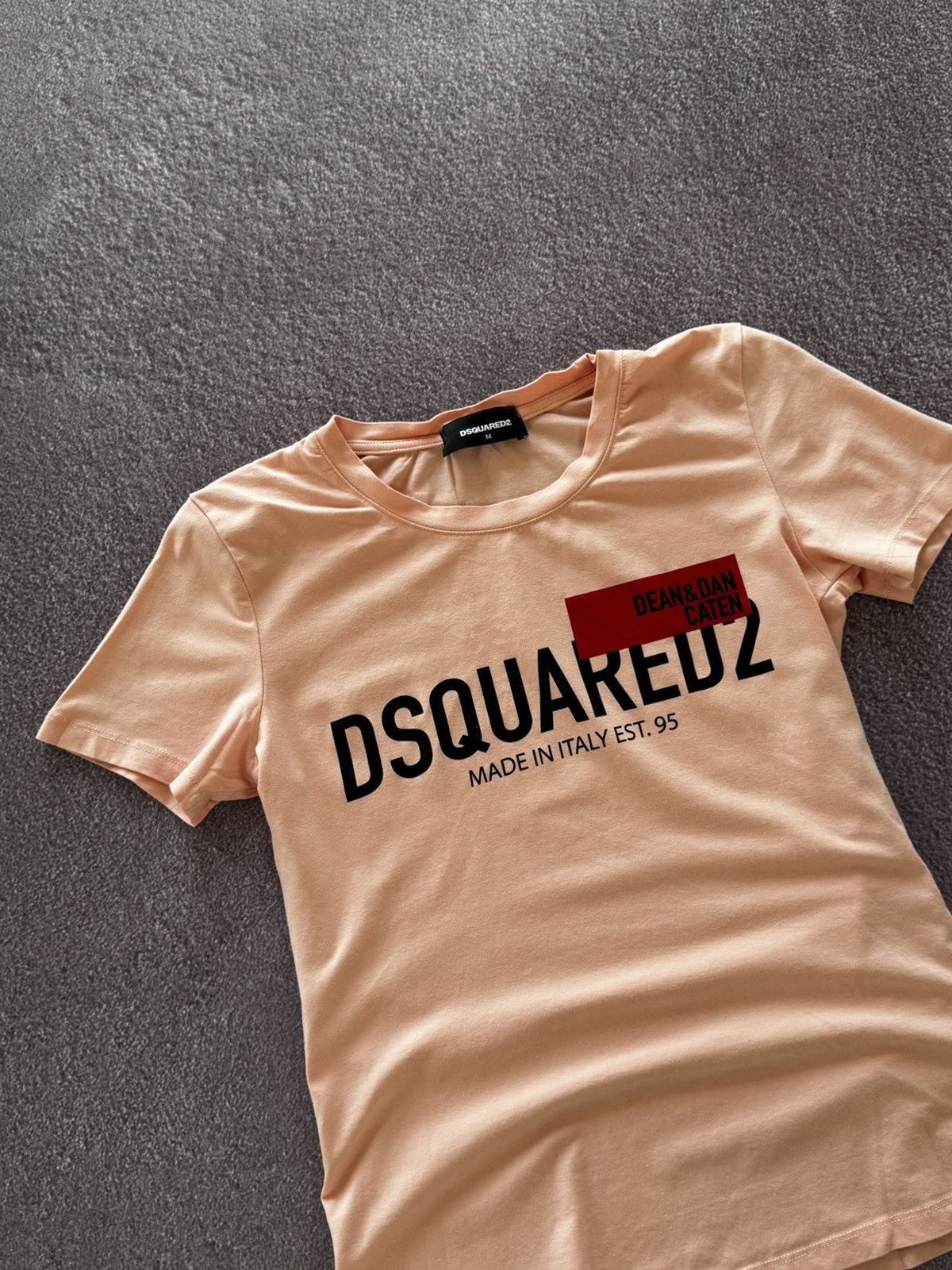 Dsquared2 Vintage Dsquared2 Y2K Big Logo Glamour Women Top T shirt Size M / US 6-8 / IT 42-44 - 7 Thumbnail