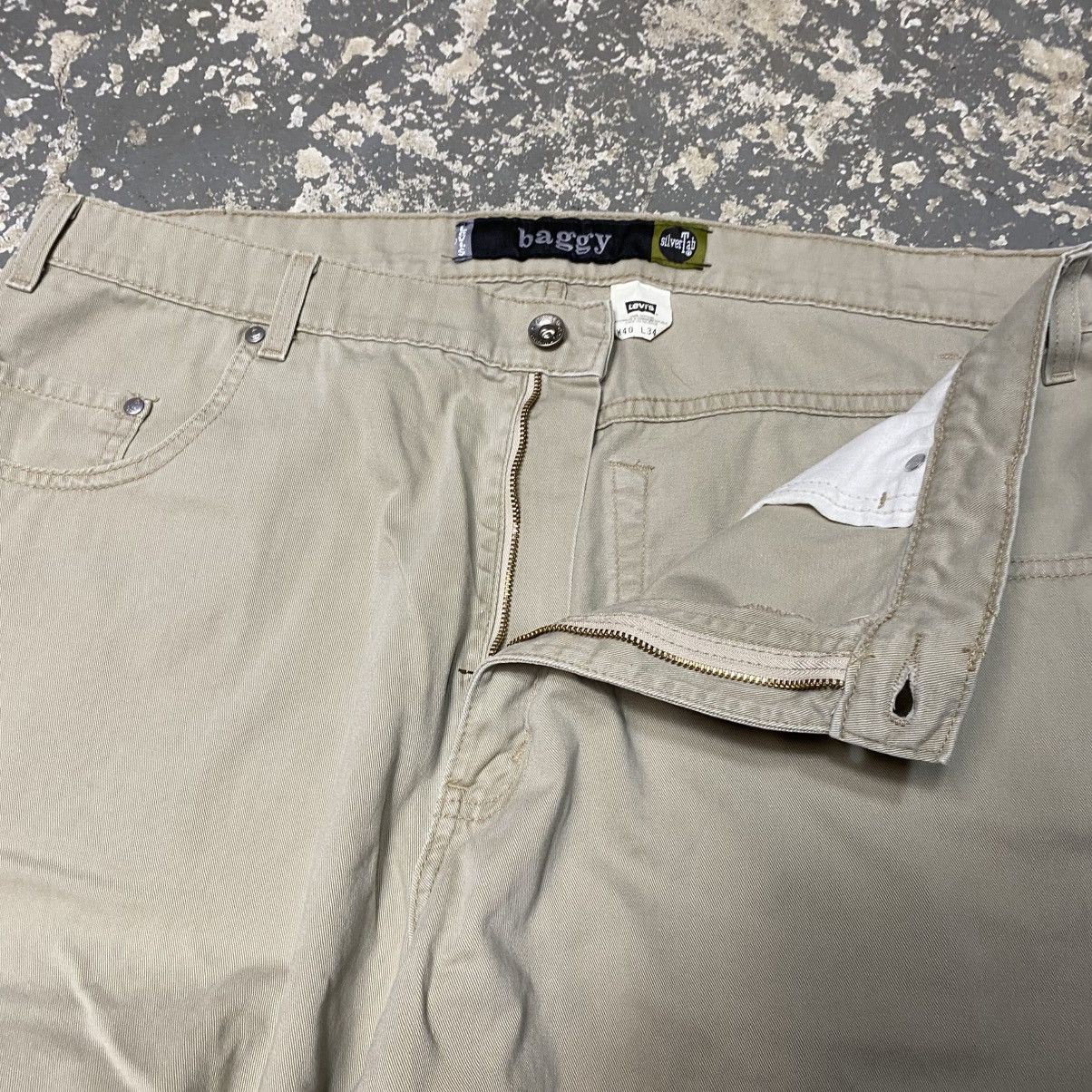 JNCO × Levi's × Vintage Vintage Levi’s Silvertab Baggy Tan Pants 90s Size US 40 / EU 56 - 9 Thumbnail