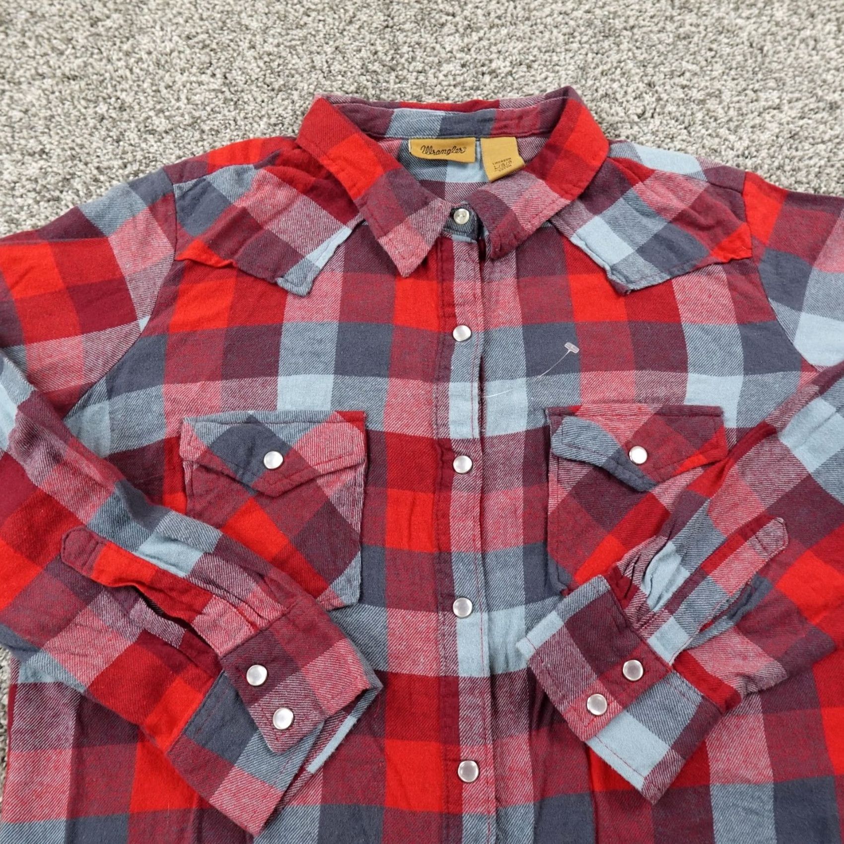 Wrangler Wrangler Shirt Womens L Red Gray Flannel Pearl Snap Western Cowgirl Rodeo Ranch Size L / US 10 / IT 46 - 3 Thumbnail
