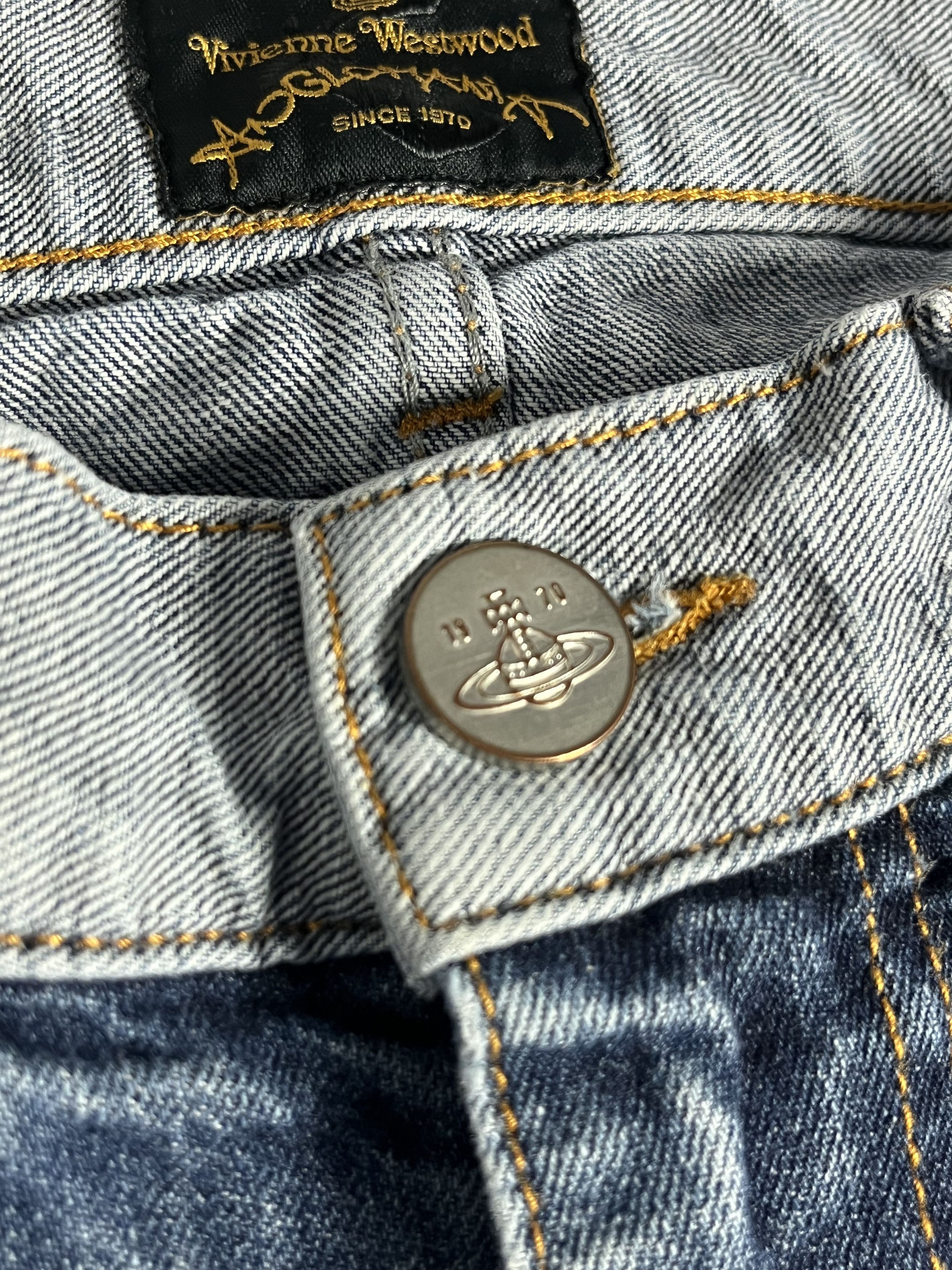 Vivienne Westwood Vivienne Westwood denim jeans 32 size big logo in pocket Size US 32 / EU 48 - 8 Thumbnail