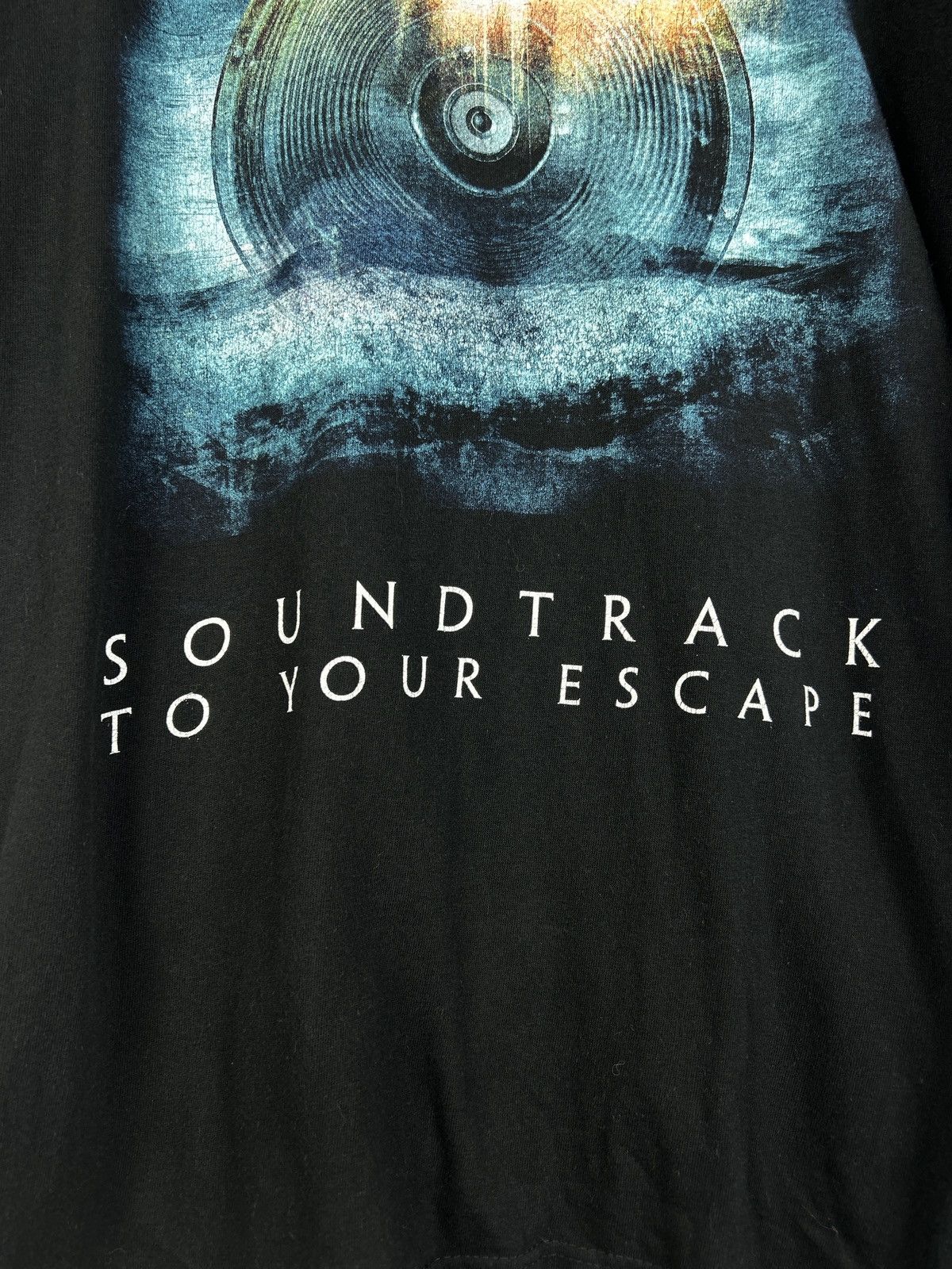 Band Tees Vintage In Flames Soundtrack To Your Escape 2004 T-Shirt XL Size US XL / EU 56 / 4 - 3 Thumbnail